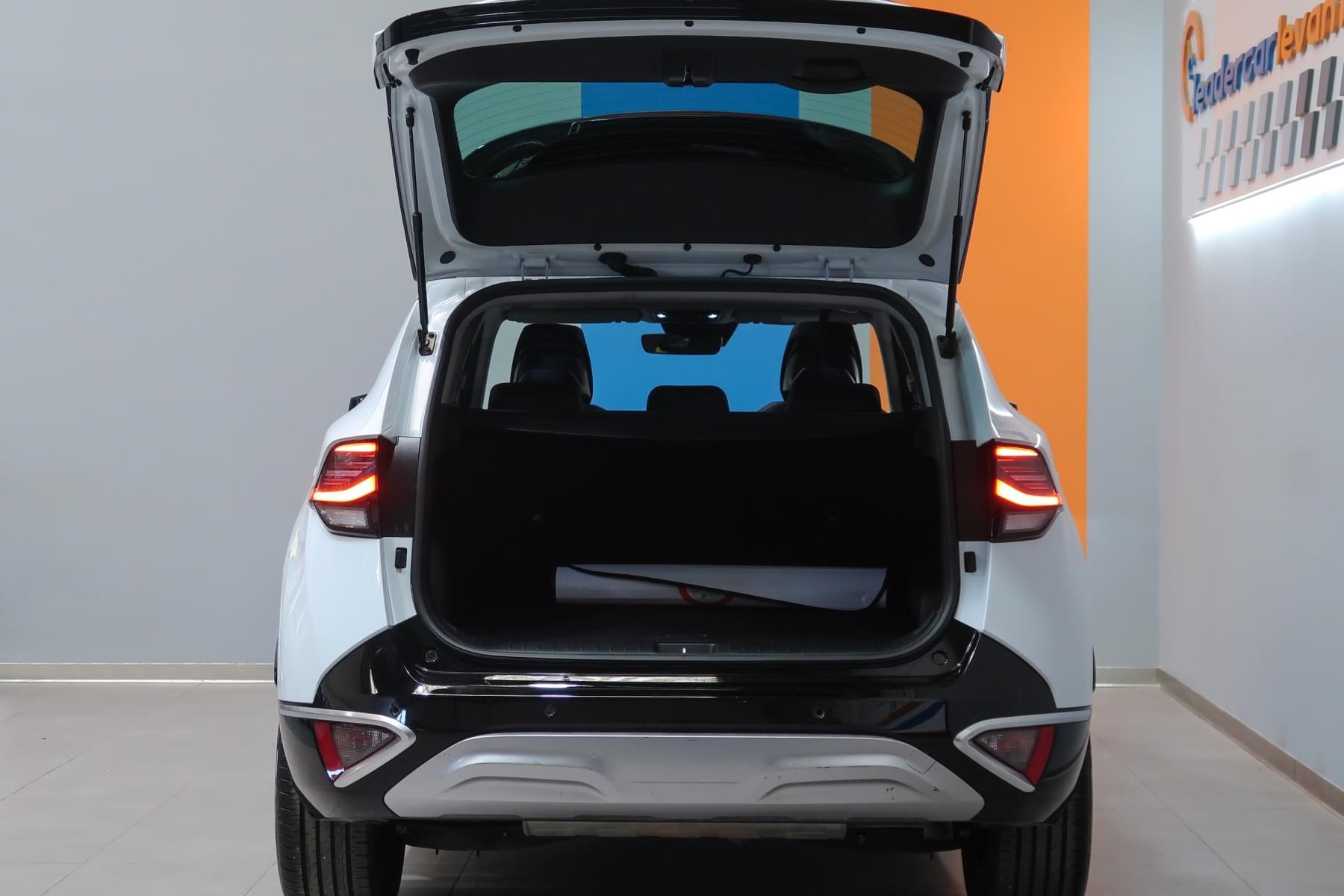 KIA SPORTAGE TECH PACK 1.6TGDI HEV 230CV 14