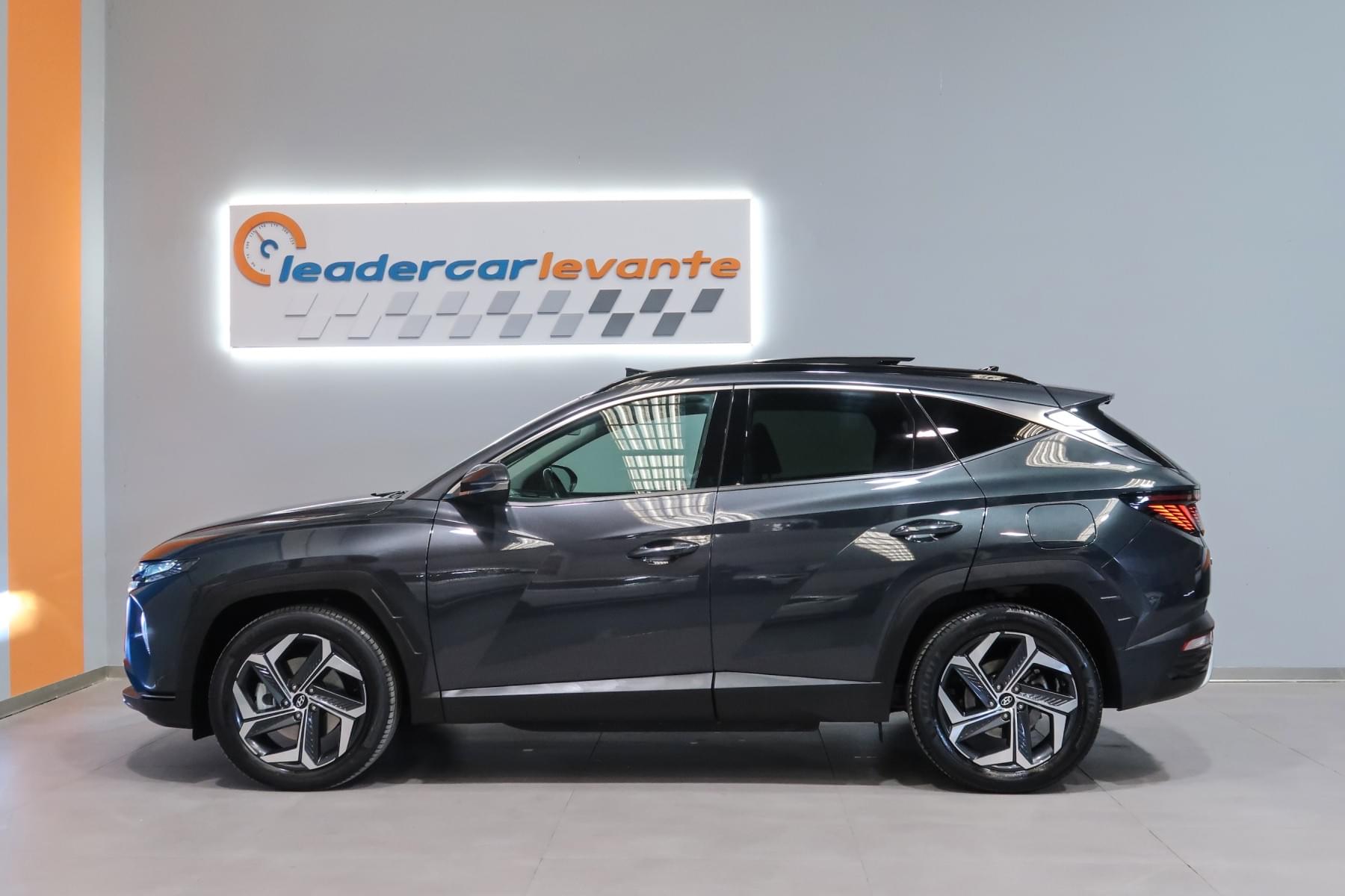 HYUNDAI TUCSON 1.6 TGDI STYLE AUTO 4X4 265CV 10 