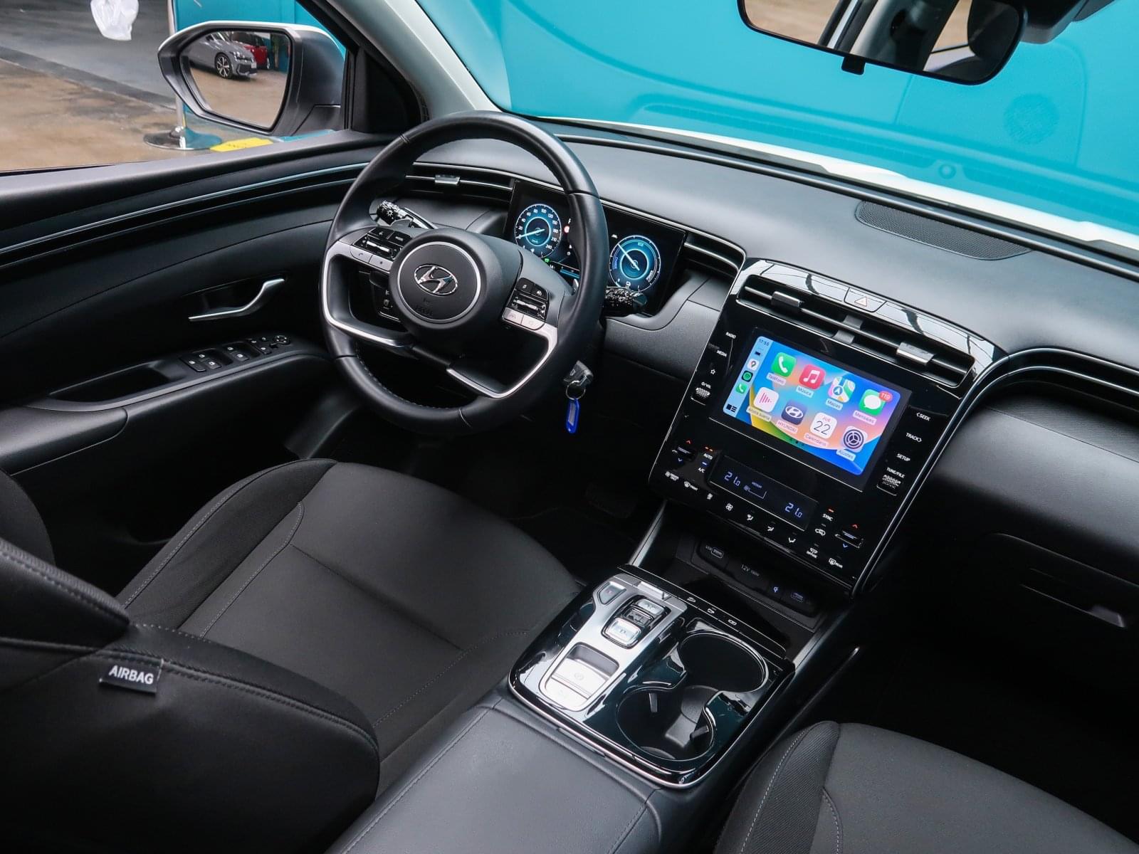 HYUNDAI TUCSON 1.6 TGDI 230CV HEV MAXX  SKY AUTO 26 