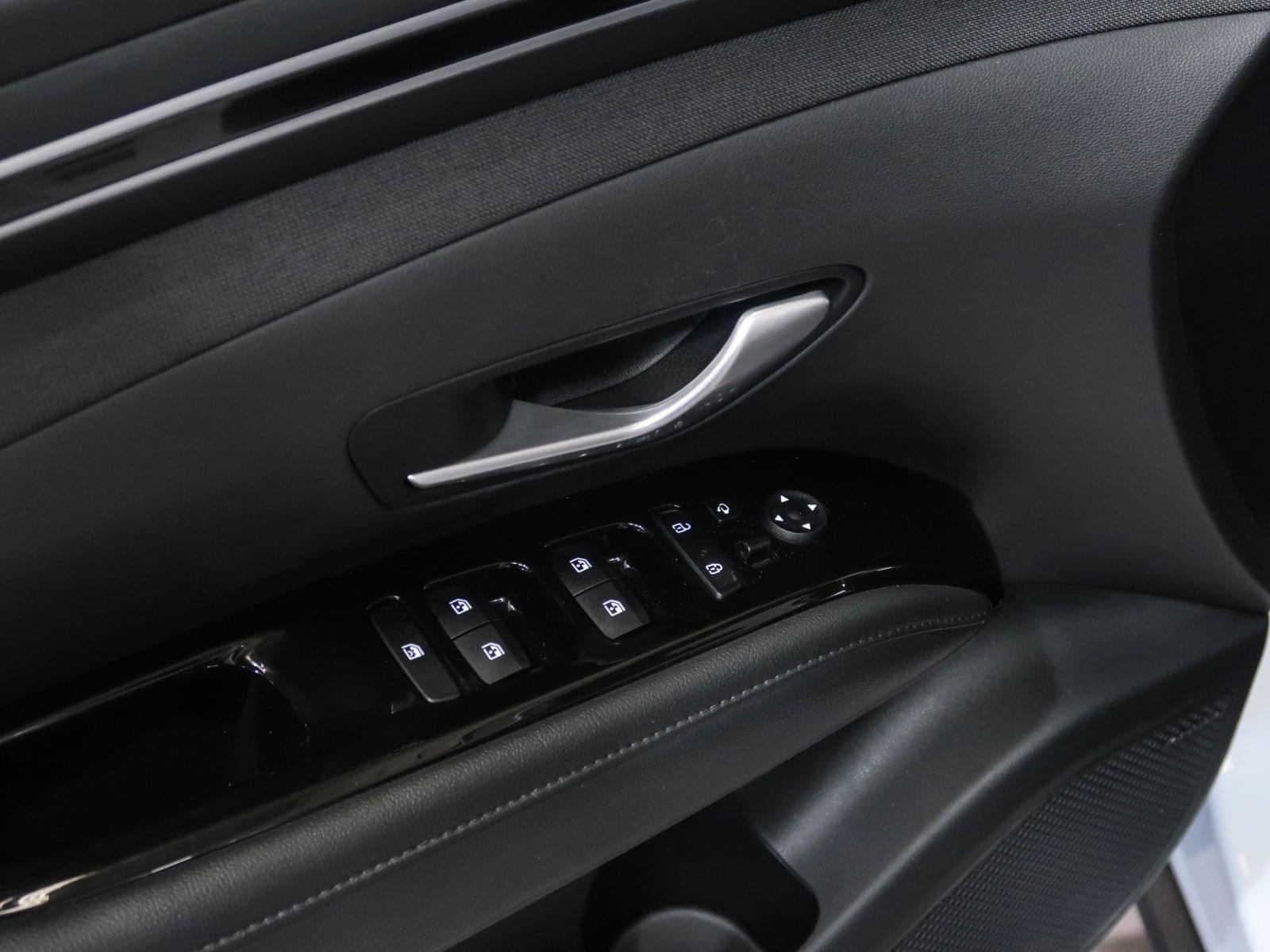 HYUNDAI TUCSON 1.6 TGDI HEV TECNO SKY AUTO 230CV 24