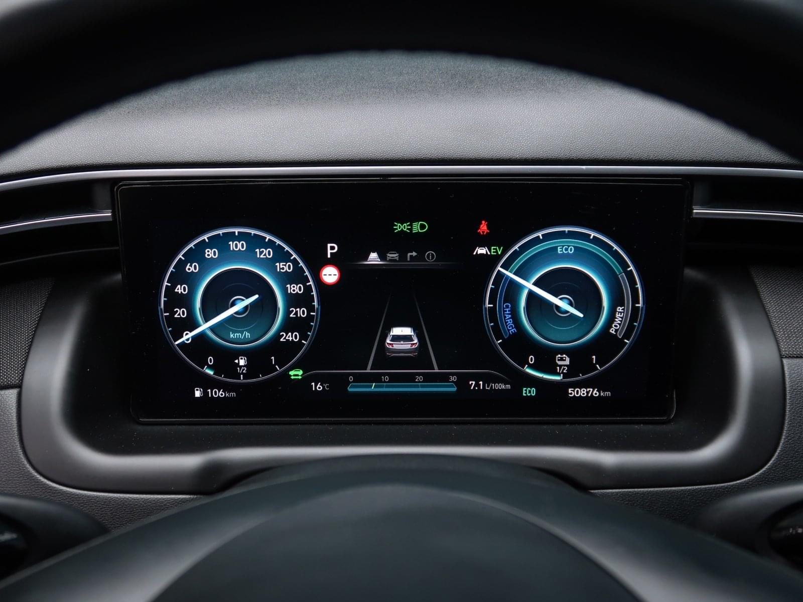 HYUNDAI TUCSON 1.6 TGDI 230CV HEV TECNO SKY AUTO 36 