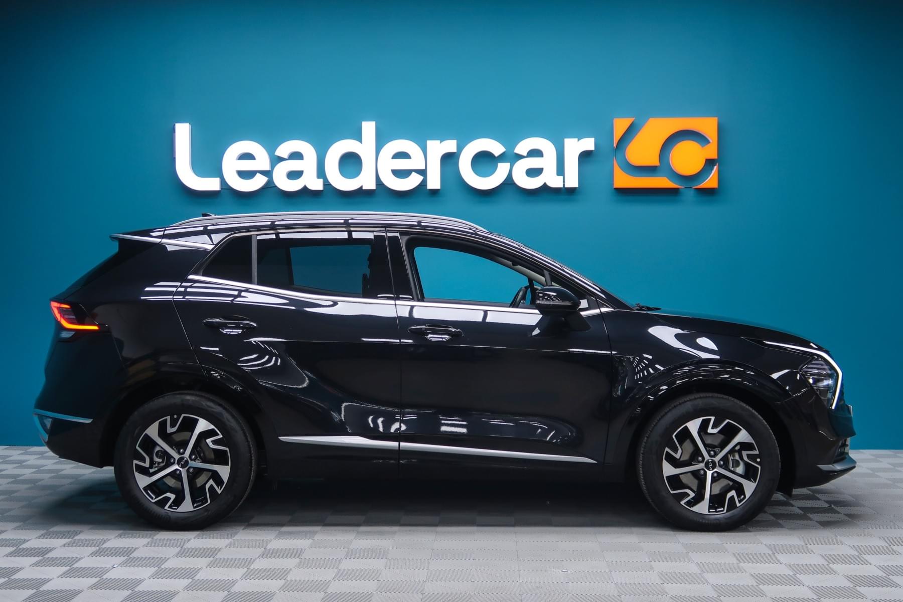 KIA SPORTAGE 1.6 TGDI 230CV HEV TECH 4X2 3 