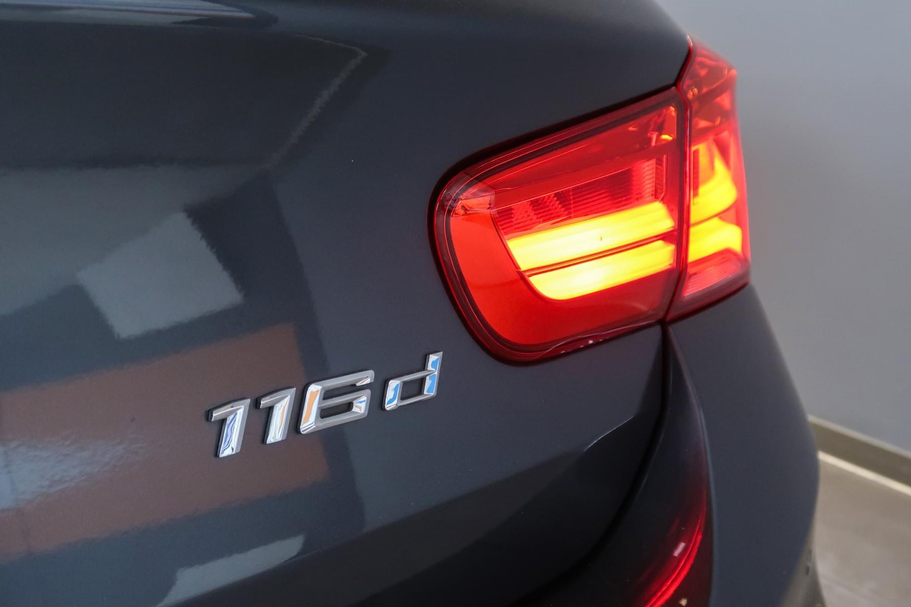 BMW SERIE 1 116D PACK M 116CV 10 