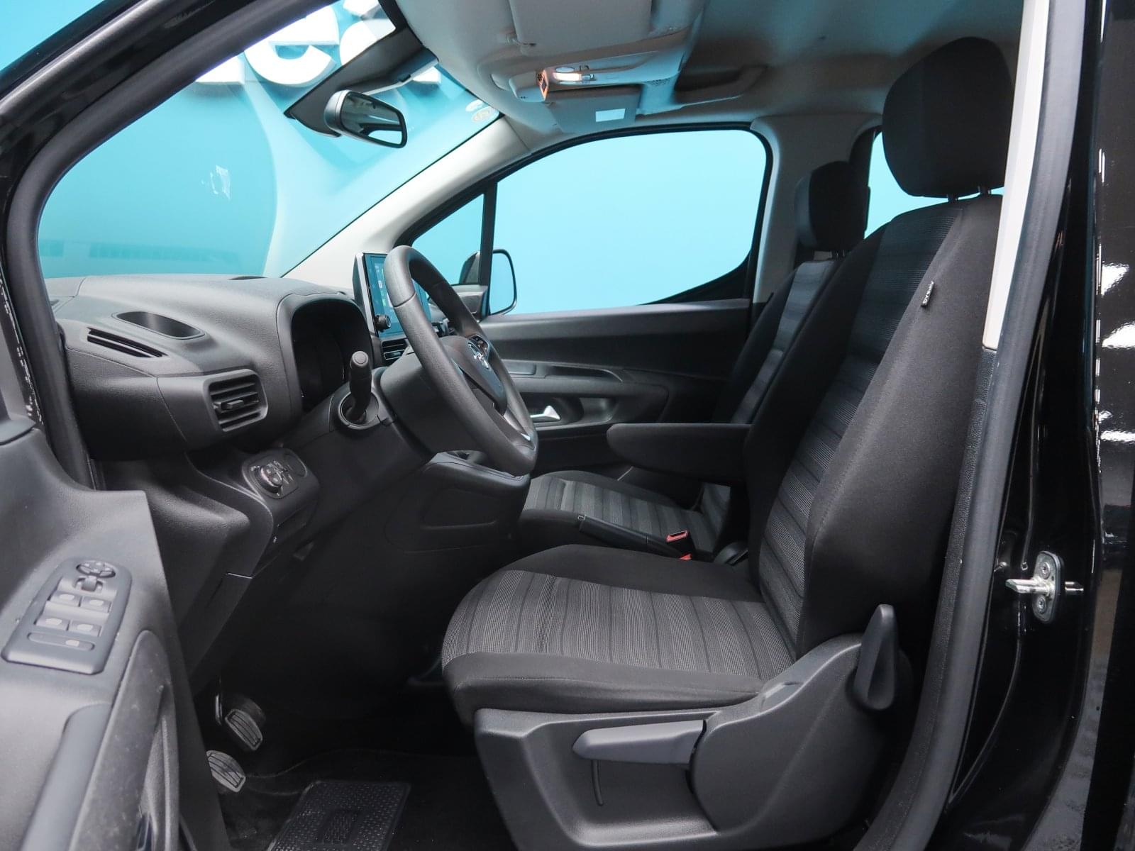 OPEL COMBO 1.5 TD 102CV BUSINESS EDITION 18 