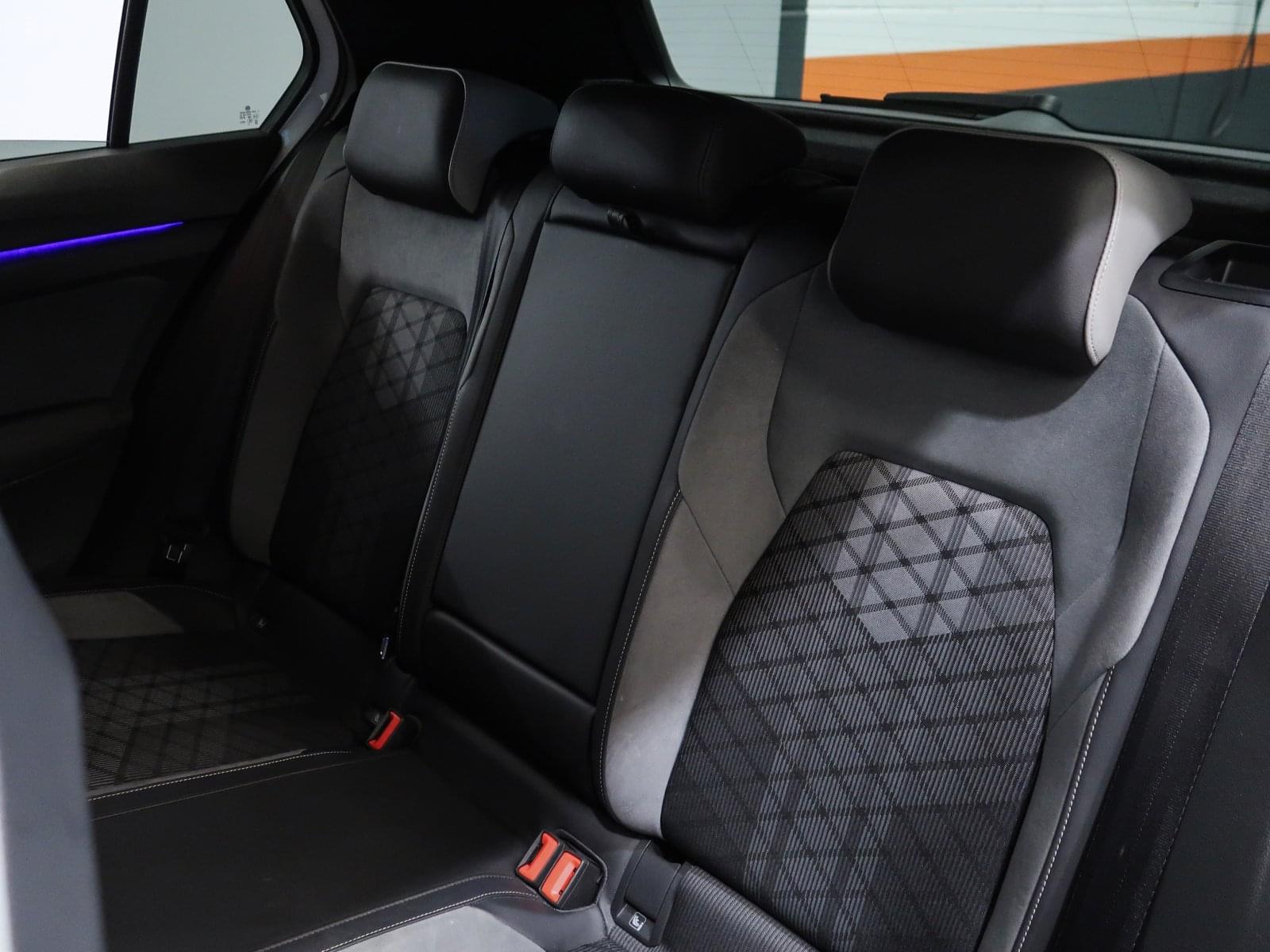 VOLKSWAGEN GOLF R-LINE 2.0 TDI 150CV DSG 18