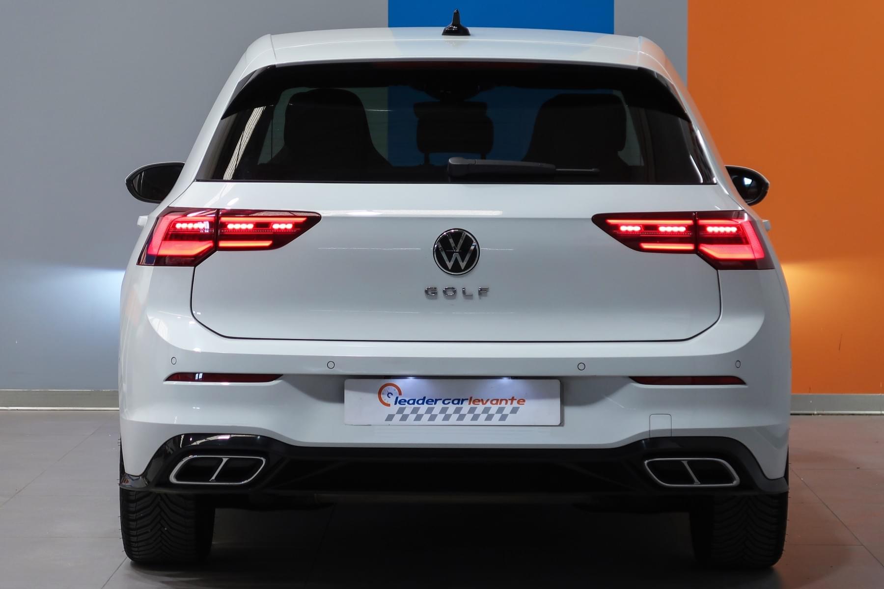 VOLKSWAGEN GOLF R-LINE 2.0 TDI 150CV DSG 12