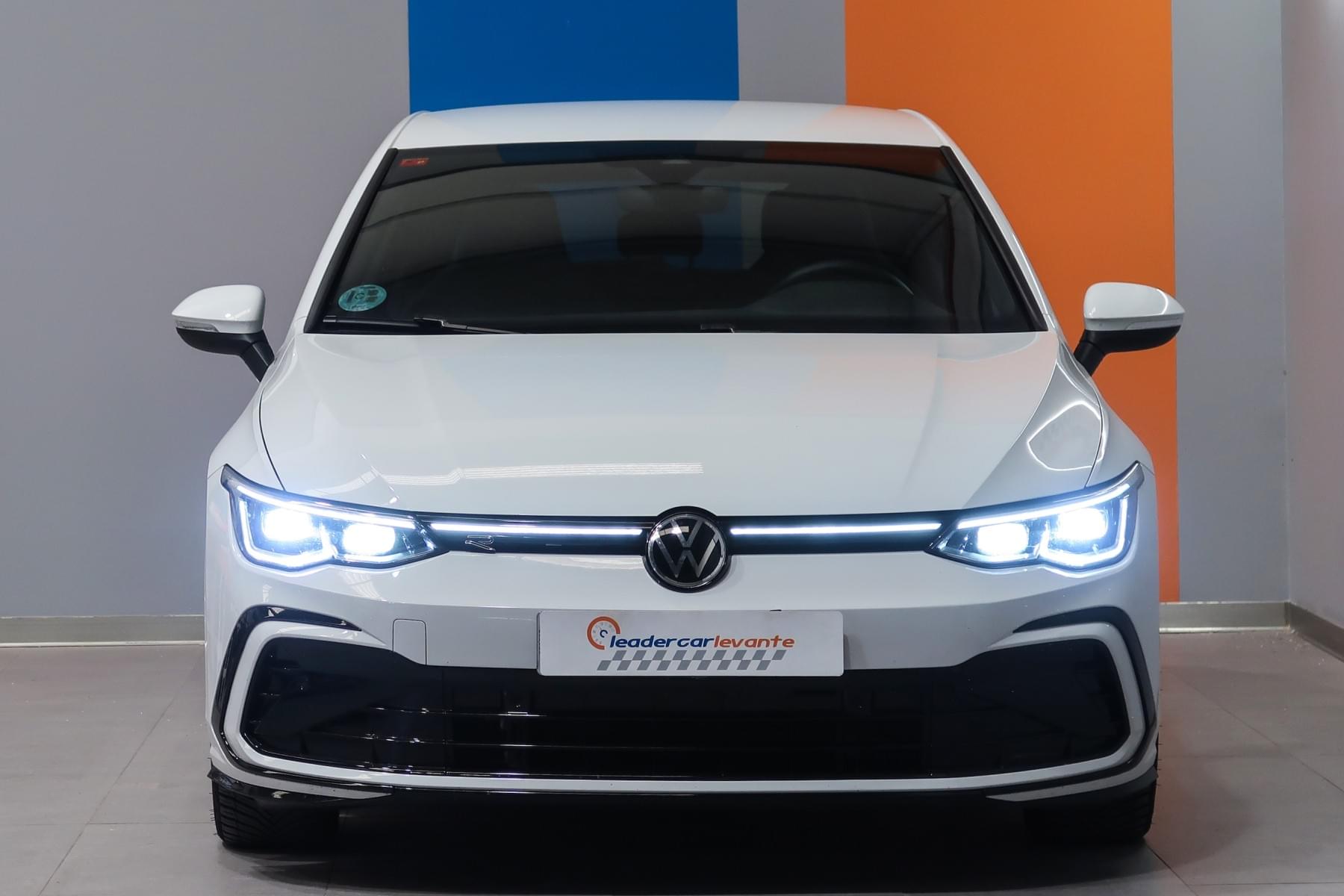 VOLKSWAGEN GOLF R-LINE 2.0 TDI 150CV DSG 8