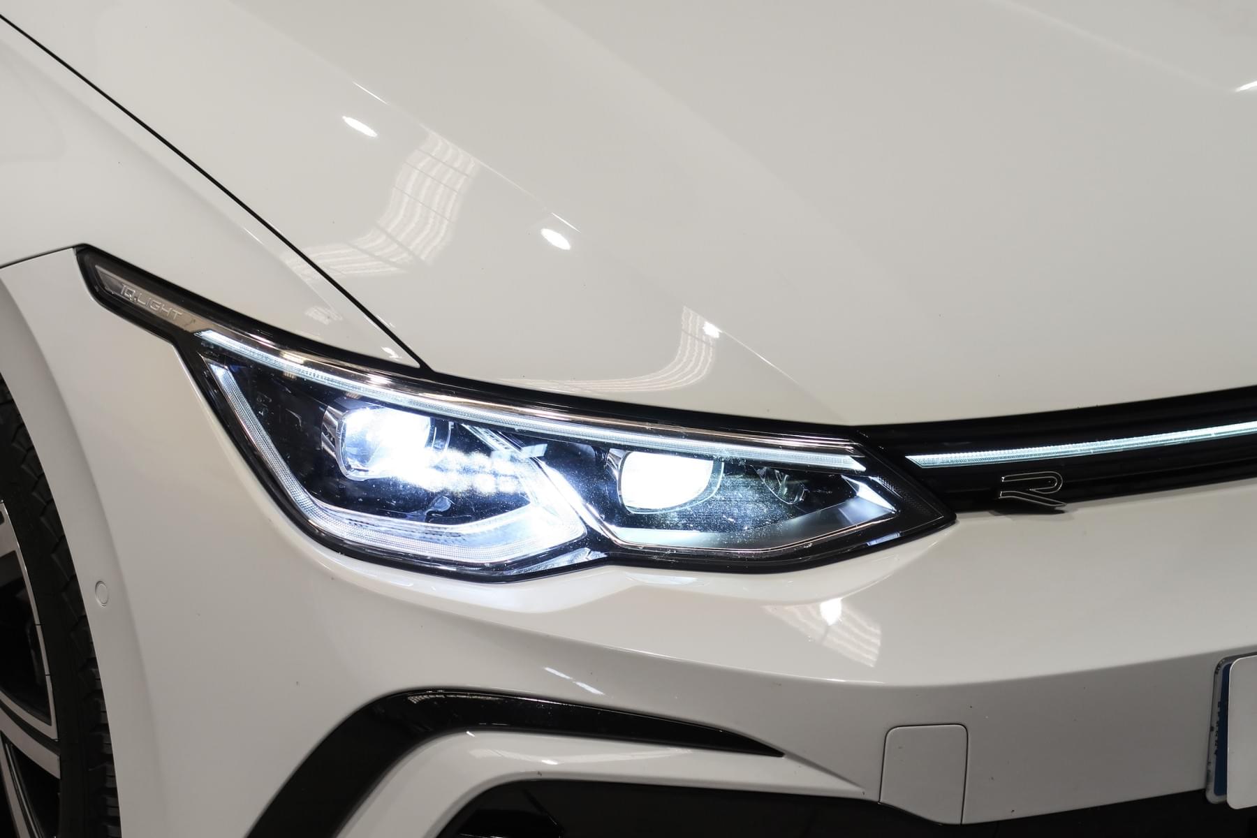 VOLKSWAGEN GOLF R-LINE 2.0 TDI 150CV DSG 9