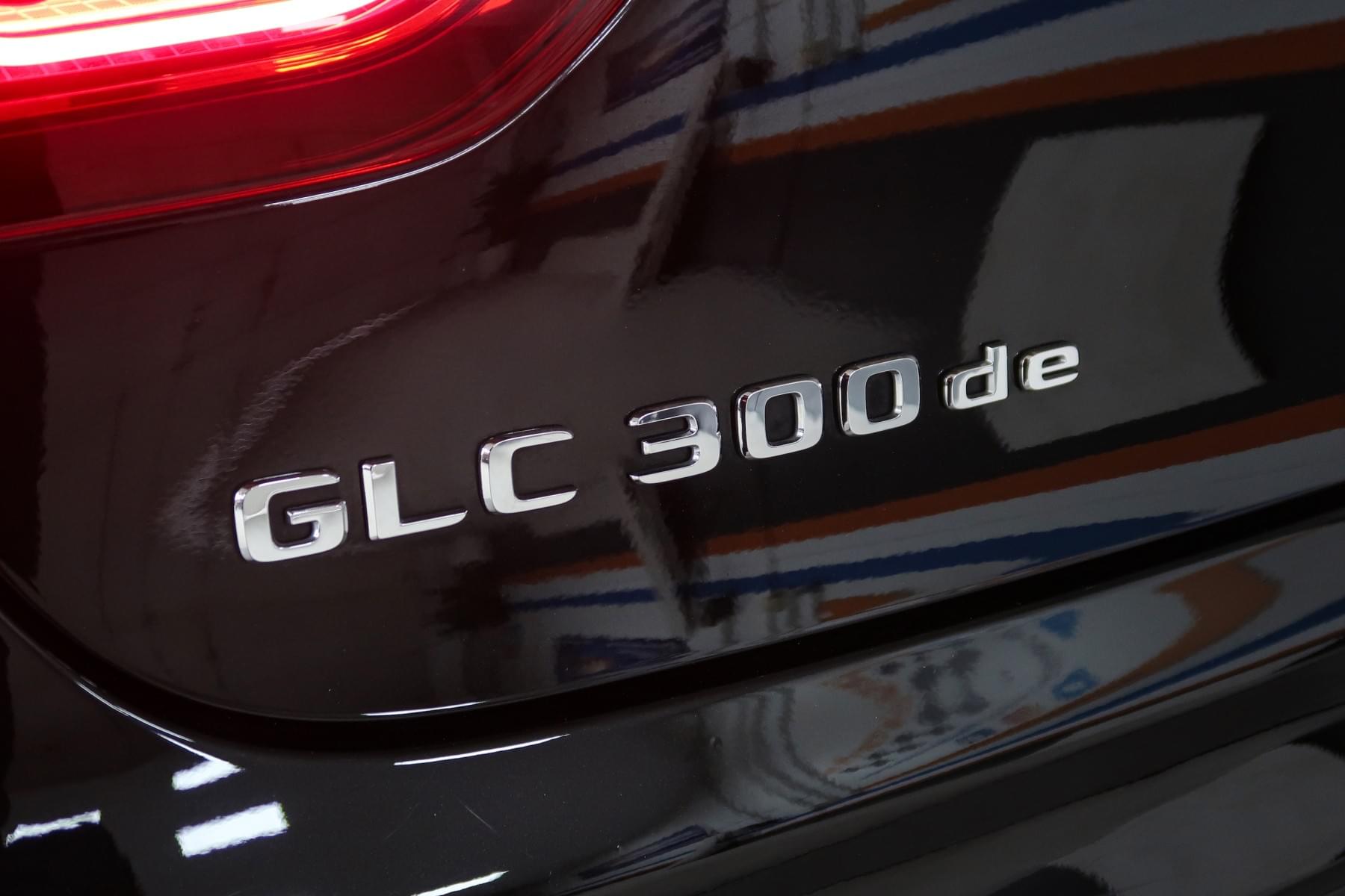 MERCEDES-BENZ GLC COUPÉ 300D 4 MATIC 11