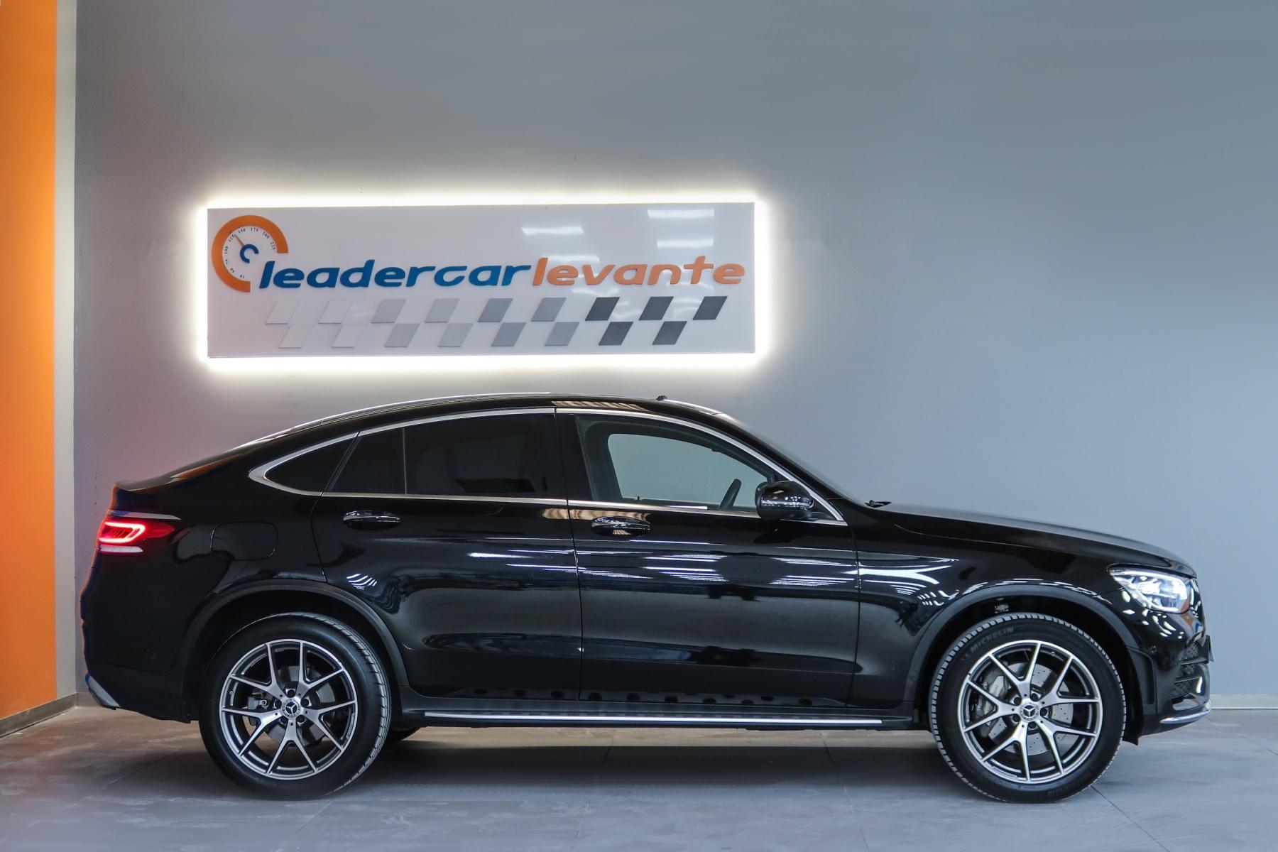 MERCEDES-BENZ GLC COUPÉ 300D 4 MATIC 4