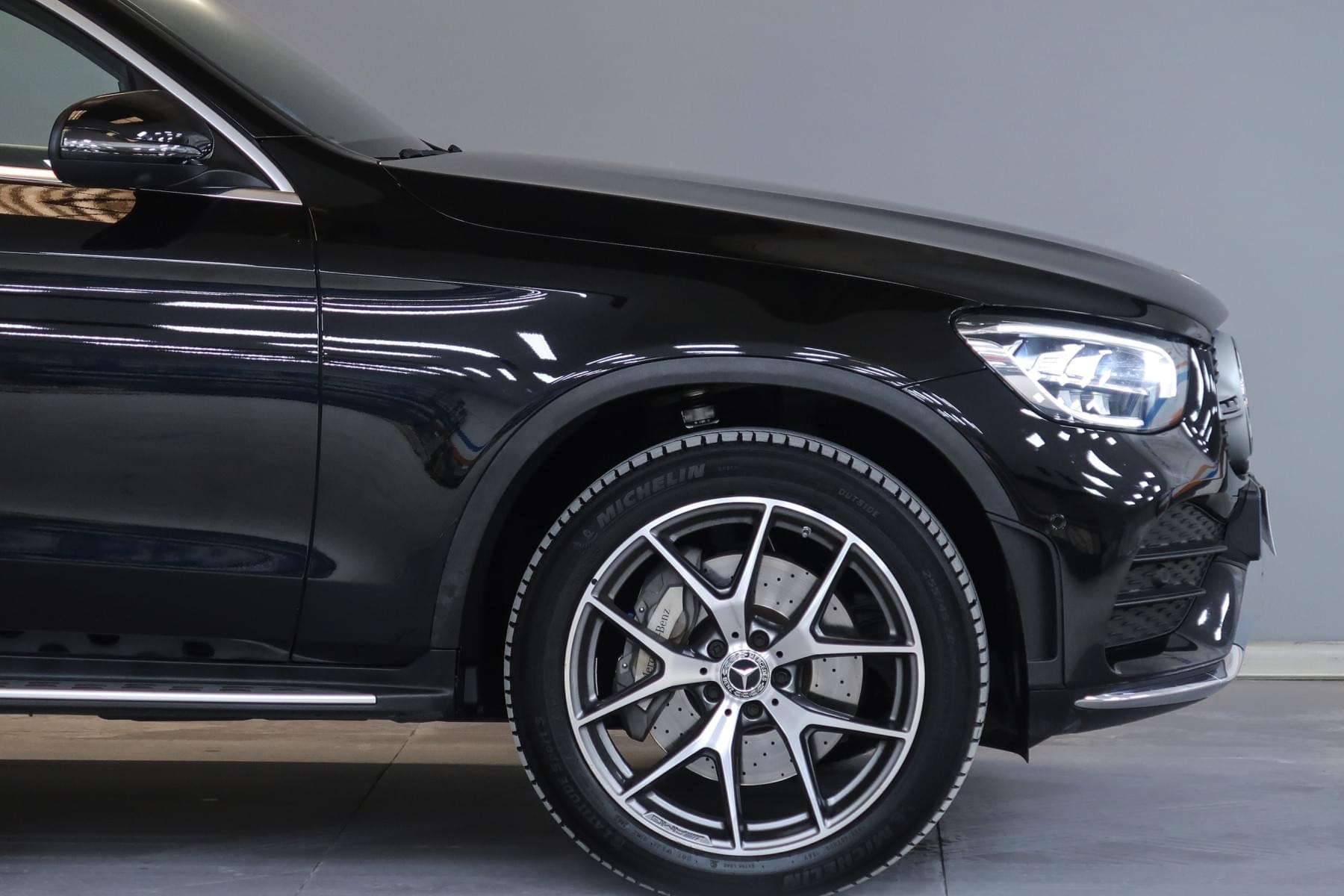 MERCEDES-BENZ GLC COUPÉ 300D 4 MATIC 6