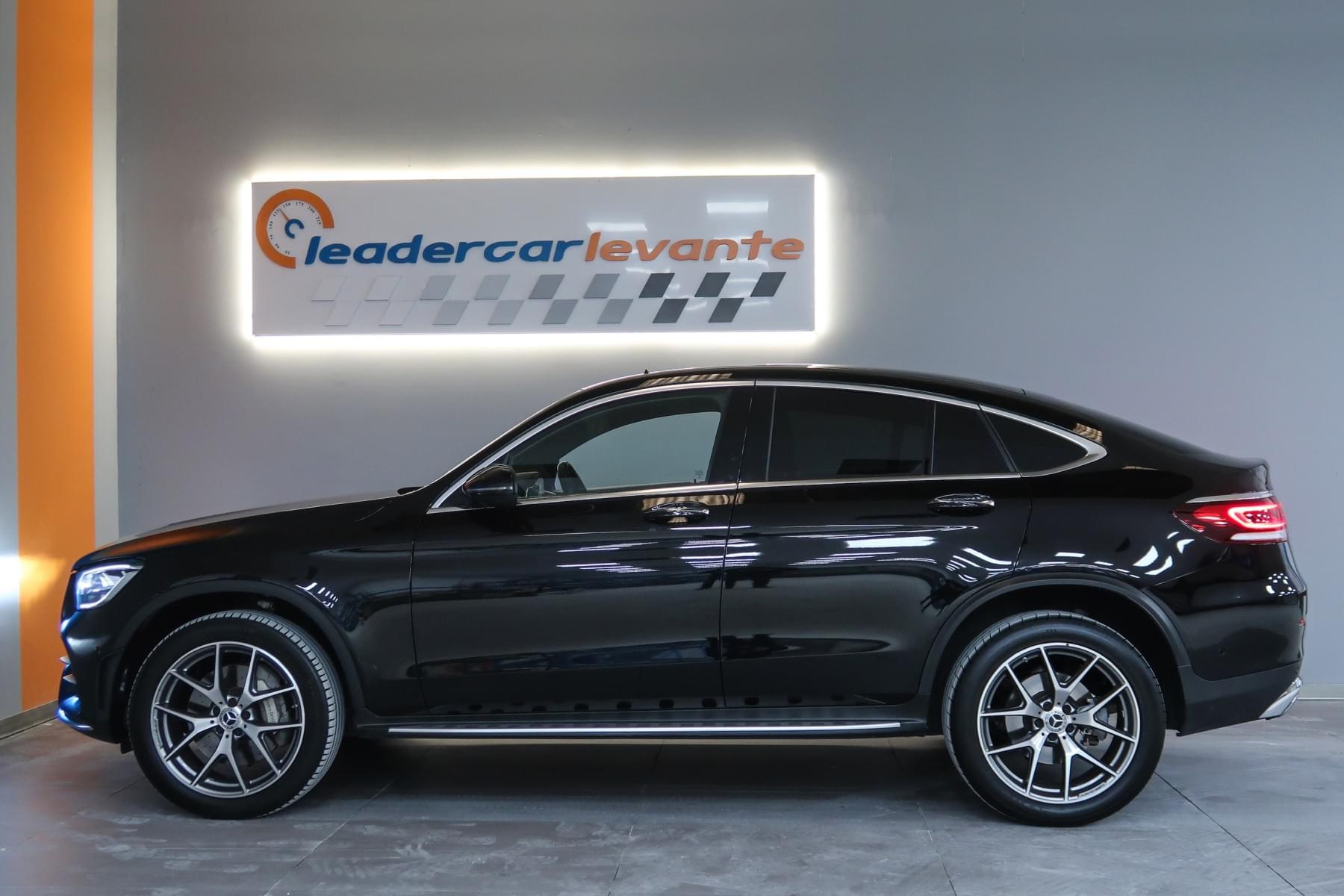 MERCEDES-BENZ GLC COUPÉ 300D 4 MATIC 10