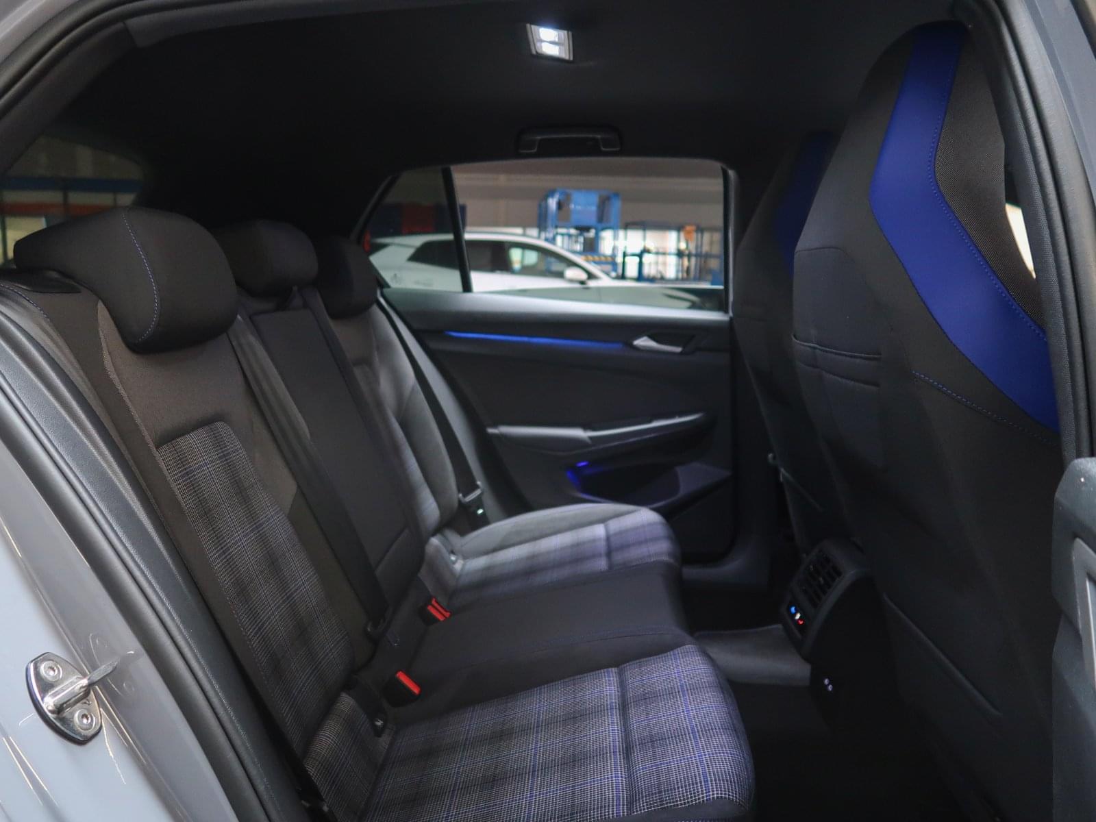 VOLKSWAGEN GOLF 1.5 TSI 272CV 6-GANG DSG GTE 19 