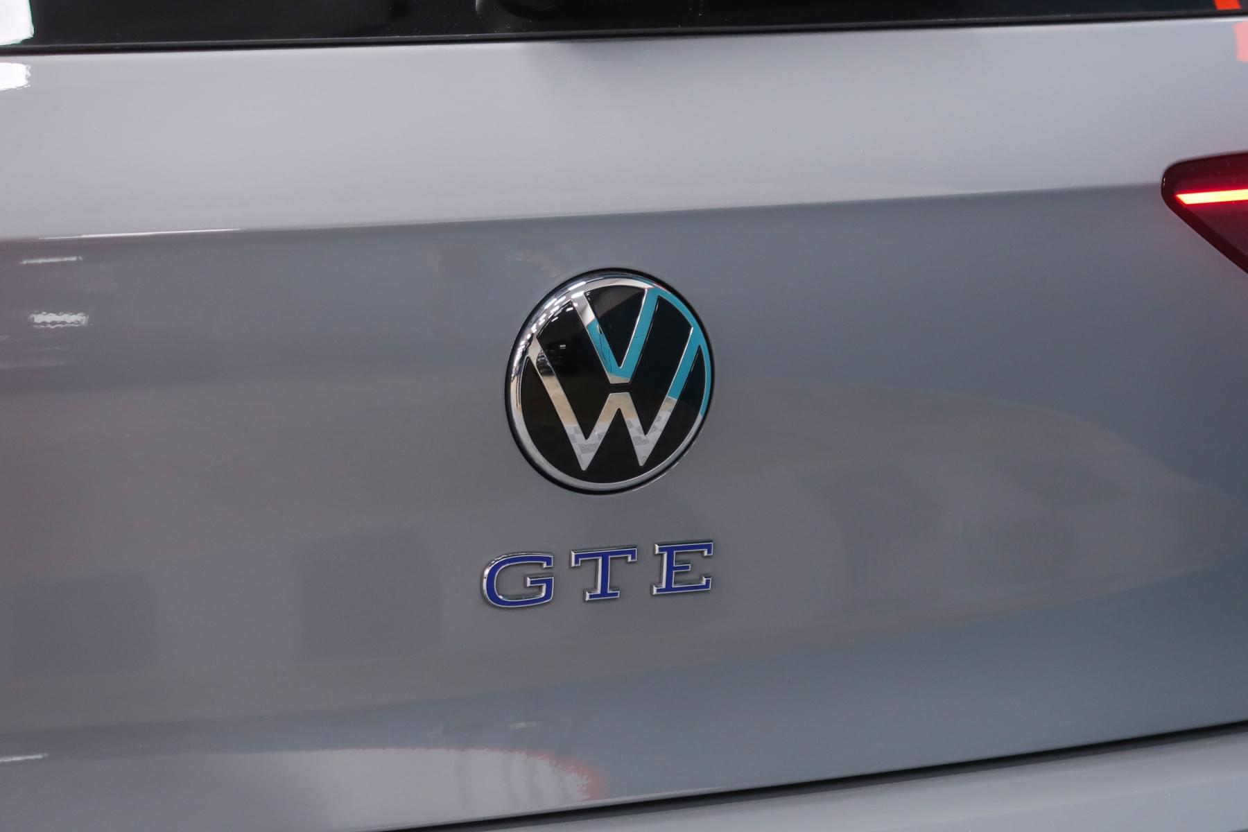 VOLKSWAGEN GOLF 1.5 TSI 272CV DSG GTE 15