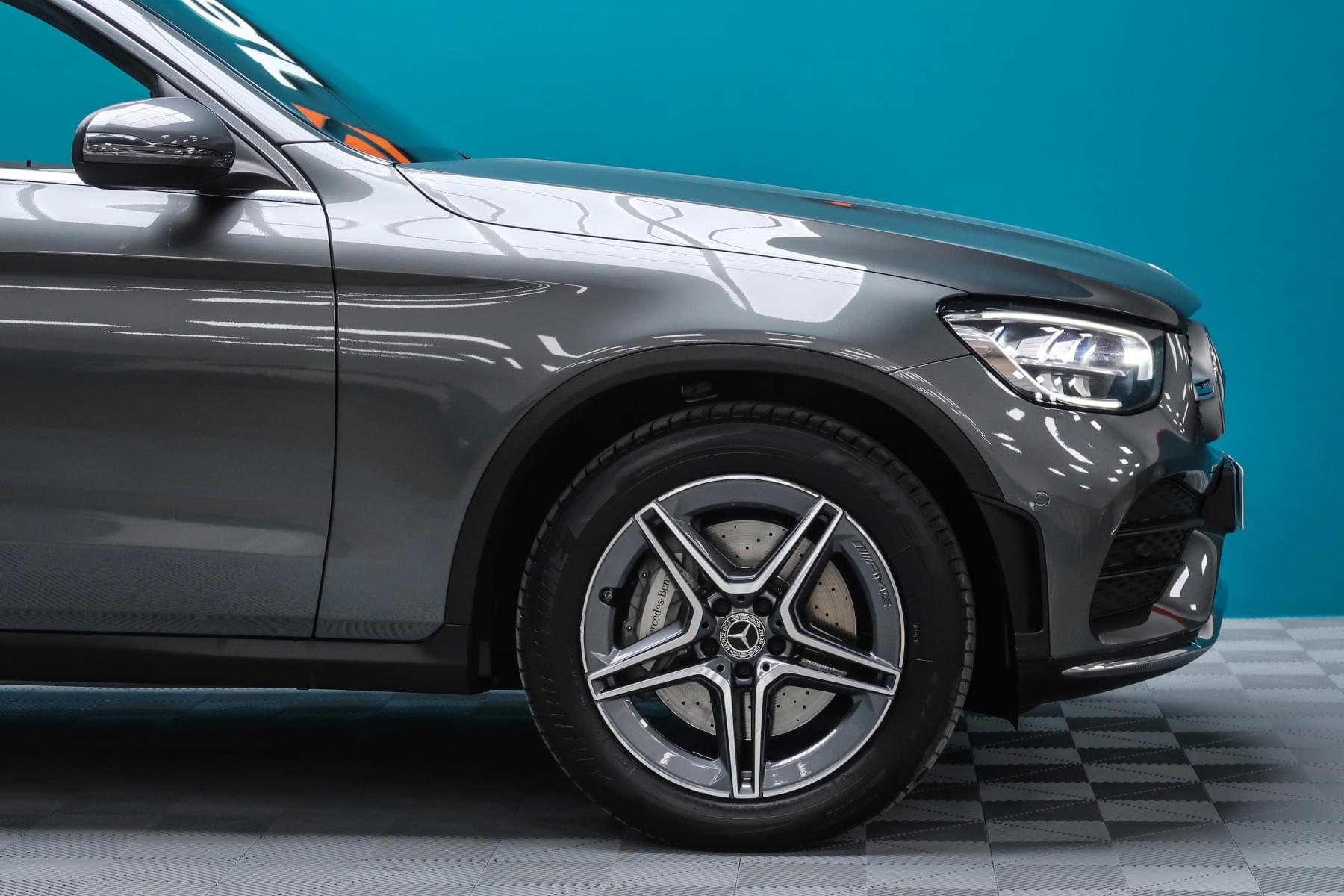 MERCEDES-BENZ CLASE GLC 220D 4MATIC 194CV 7
