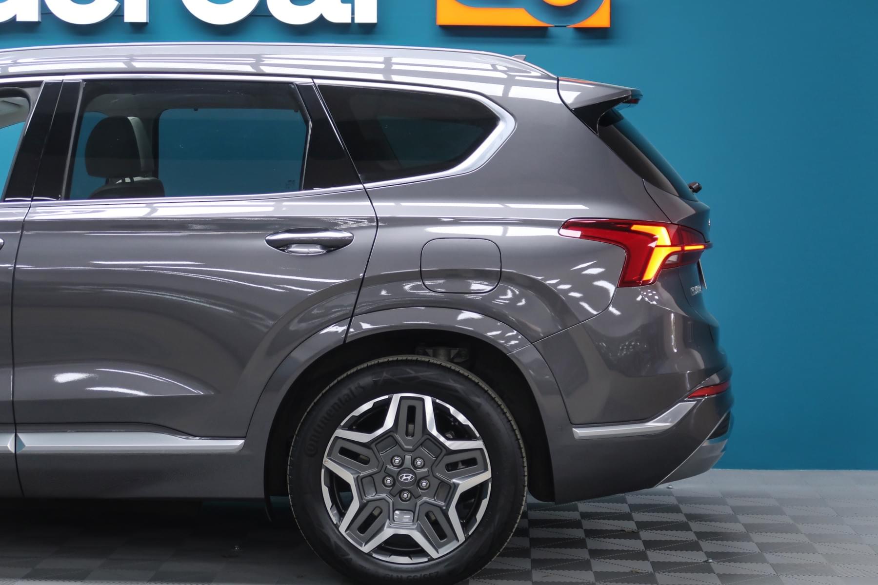 HYUNDAI SANTA FE 1.6 TGDI PHEV STYLE AUTO 4X4 265CV 13