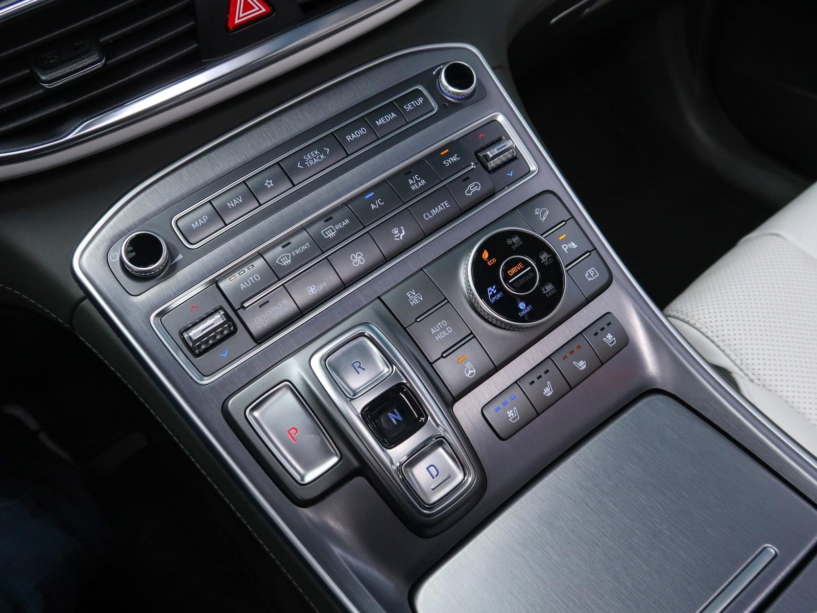 HYUNDAI SANTA FE 1.6 TGDI PHEV STYLE AUTO 4X4 265CV 53