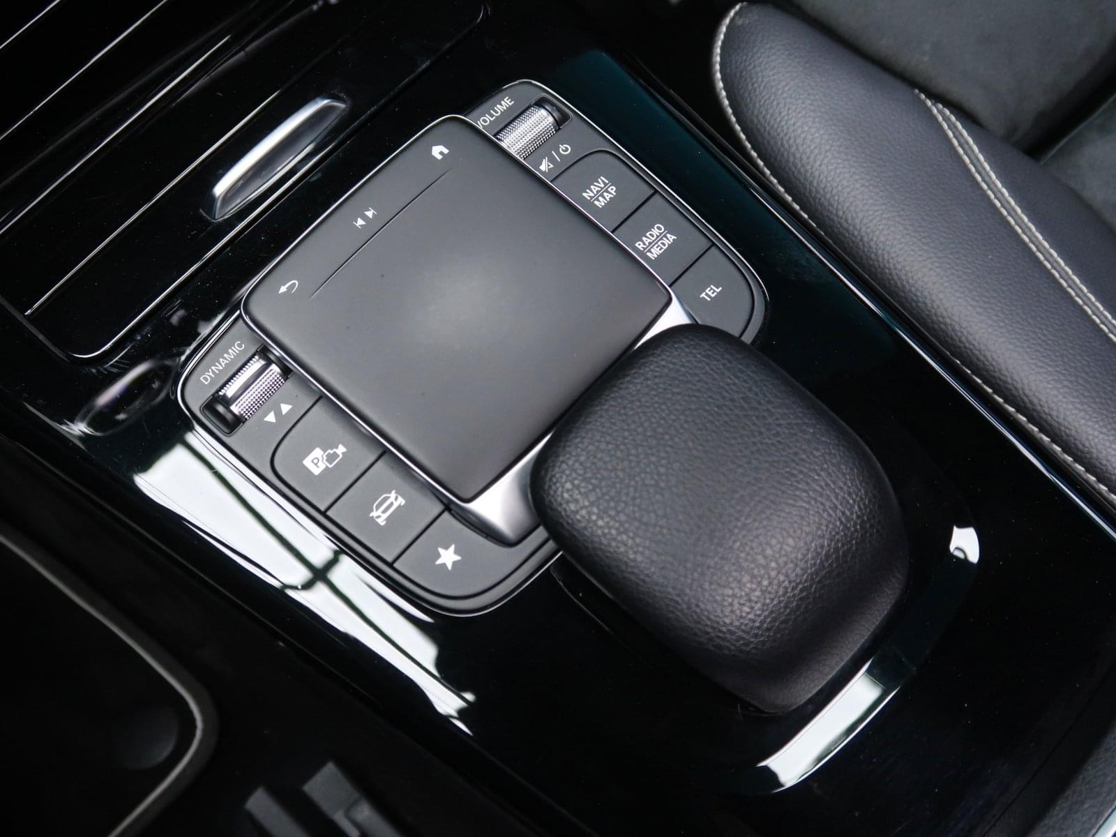 MERCEDES-BENZ CLA 180 EDITION 136CV 43