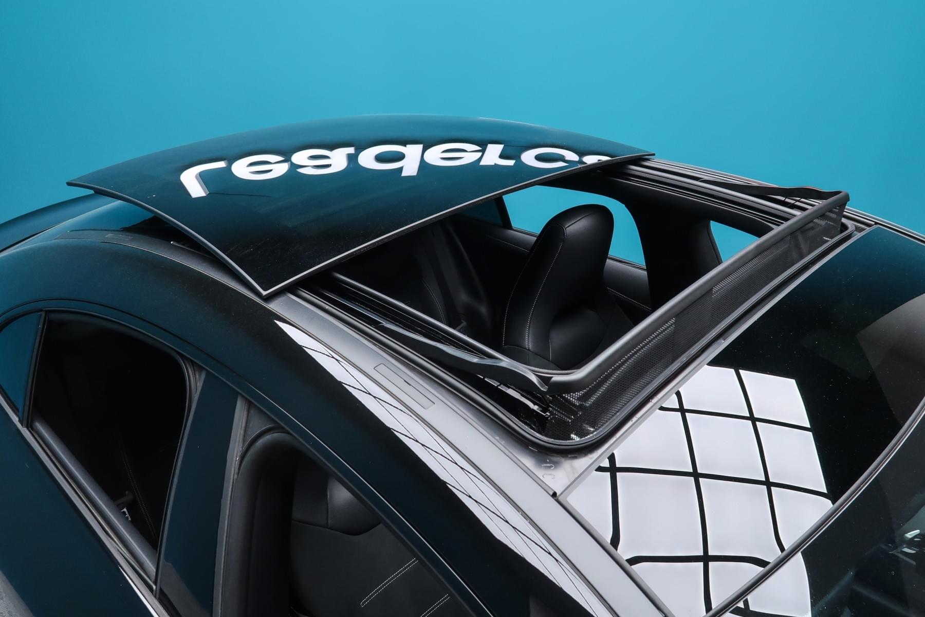 MERCEDES-BENZ CLA 180 EDITION 136CV 9