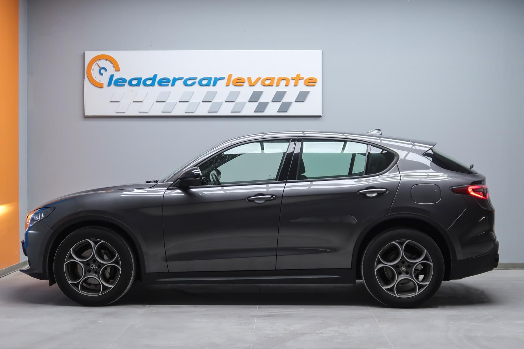 ALFA ROMEO STELVIO 2.2 DIESEL 160CV SPRINT 8 