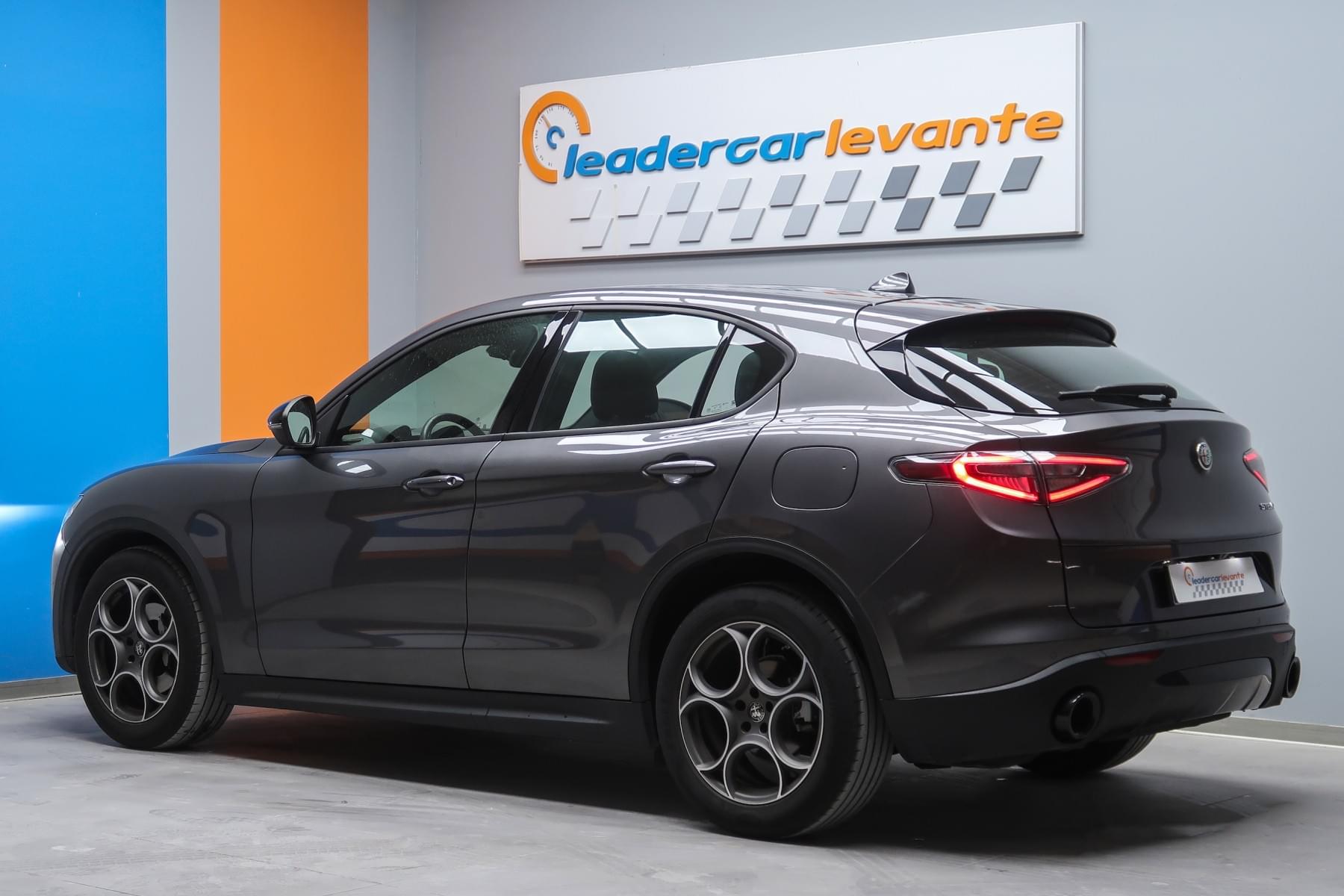 ALFA ROMEO STELVIO 2.2 DIESEL 160CV SPRINT 9 