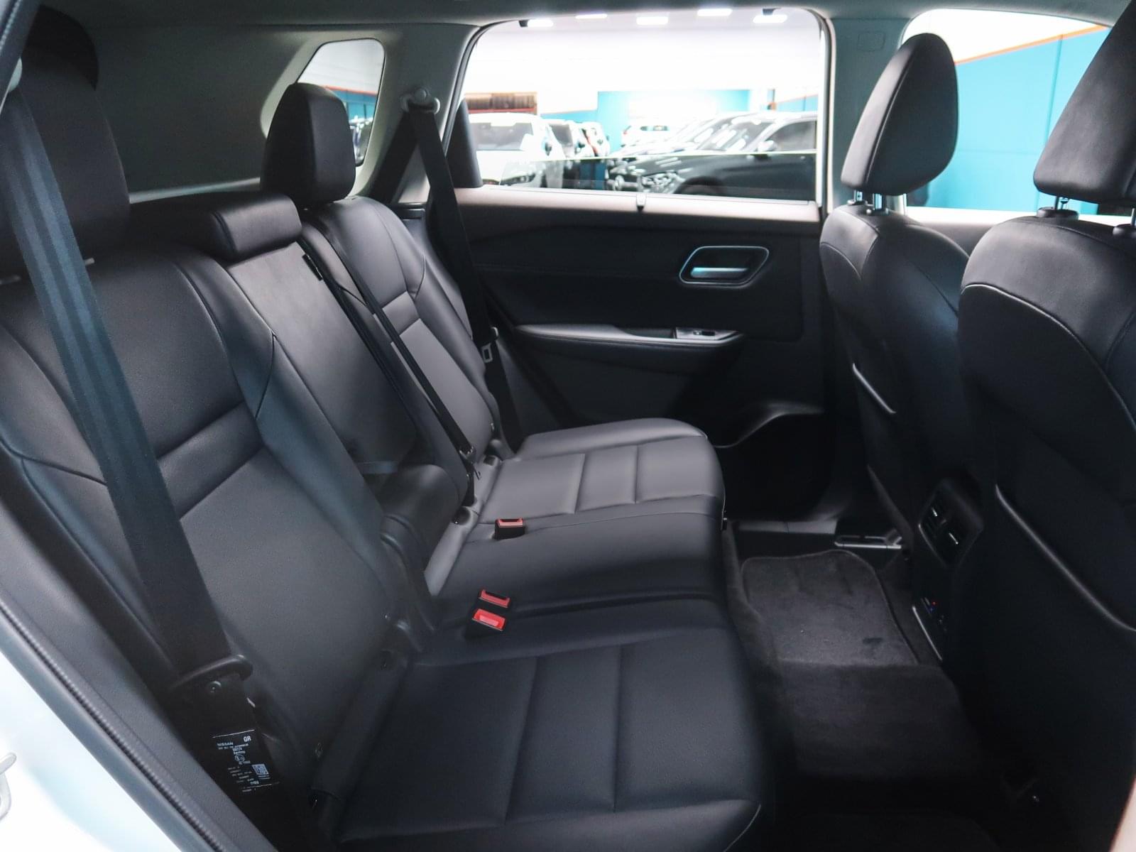 NISSAN XTRAIL 1.5 E-4ORCE 4X4 A/T TEKNA 213CV 28 