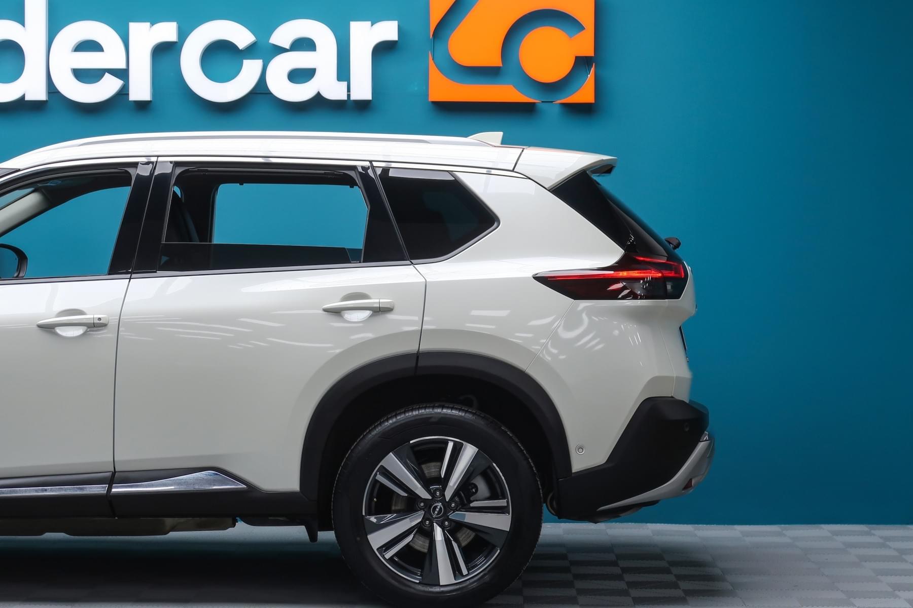 NISSAN XTRAIL 1.5 E-4ORCE 4X4 A/T TEKNA 213CV 14 