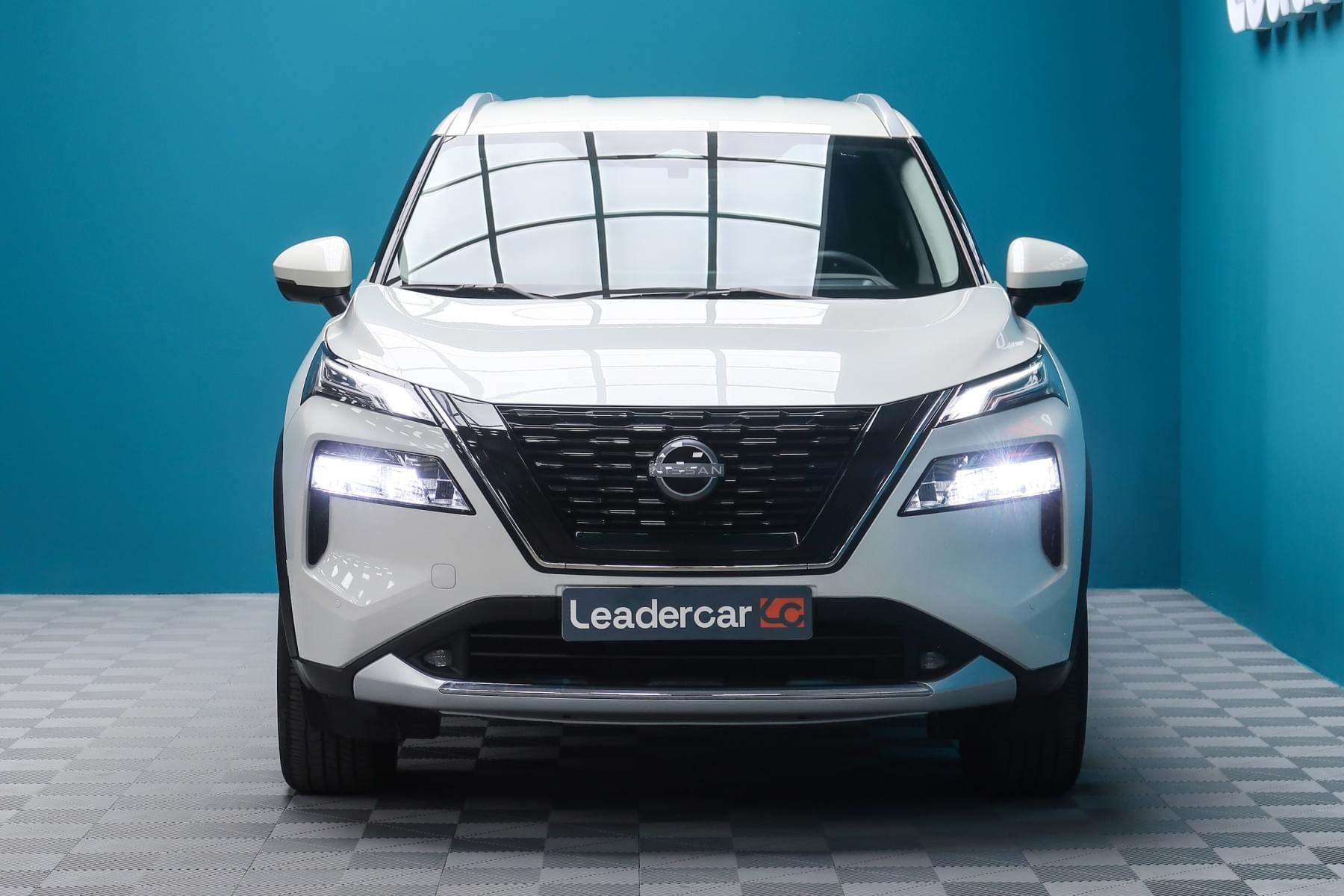 NISSAN XTRAIL 1.5 E-4ORCE 4X4 A/T TEKNA 213CV 9 