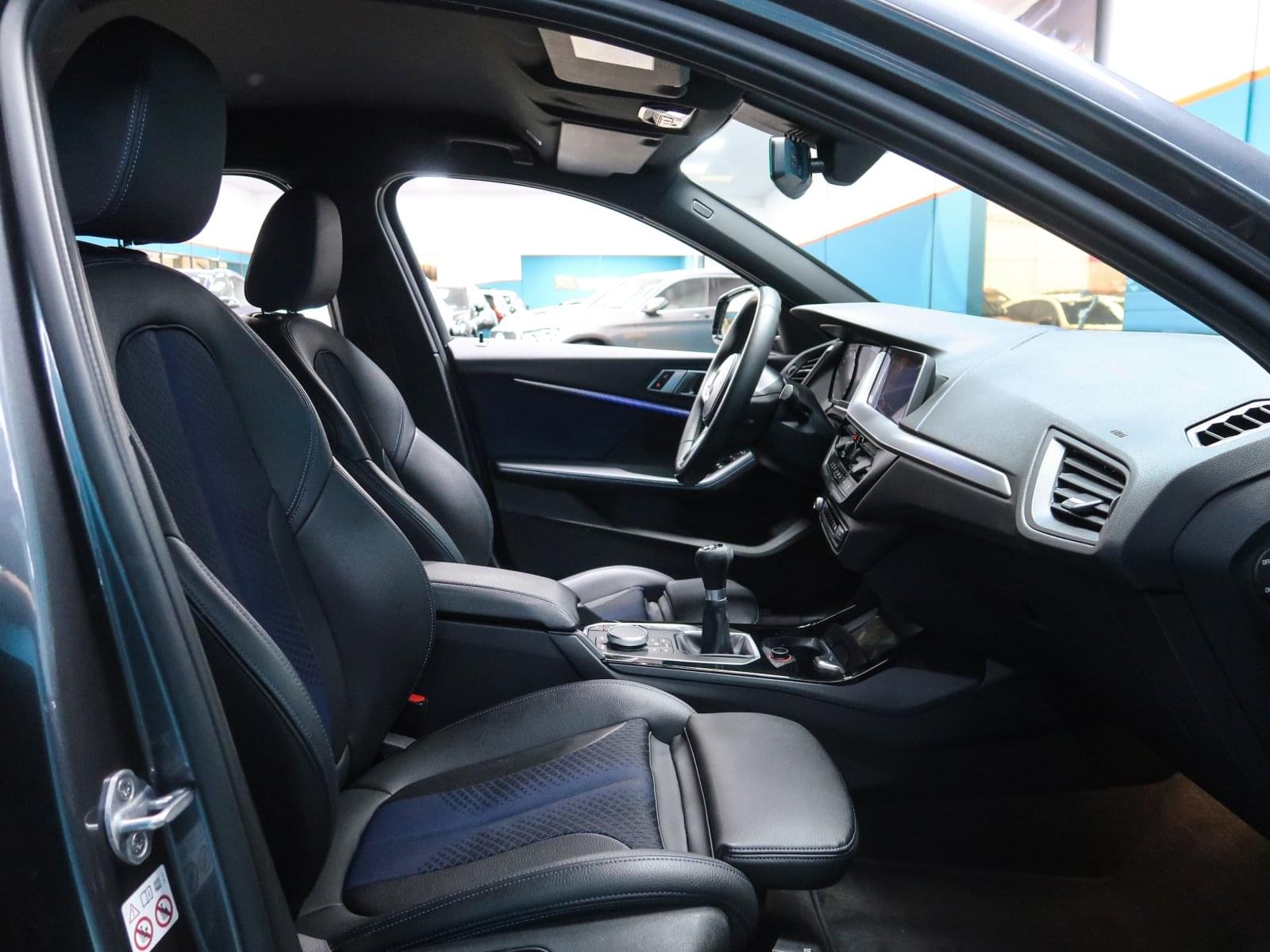 BMW SERIE 1 118I PAQUETE M 140CV 26 