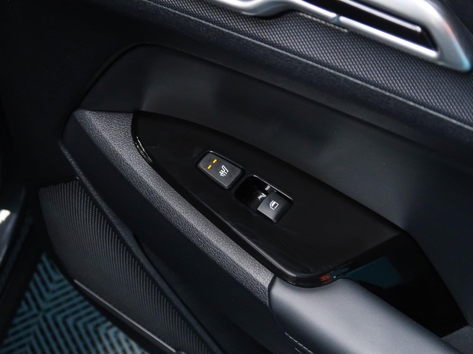 KIA SPORTAGE 1.6 T-GDI HEV 215CV TECH 4X2 32 