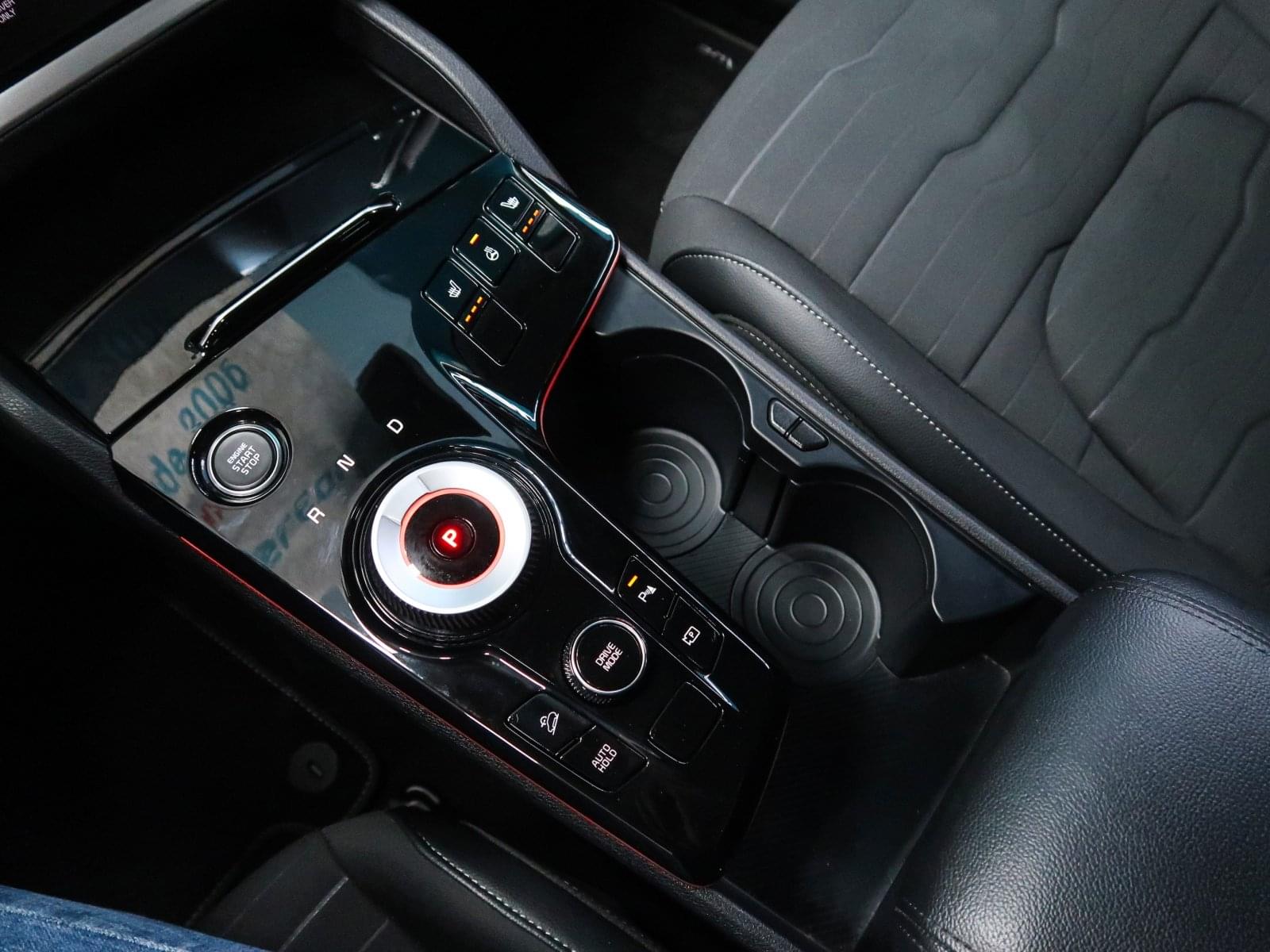 KIA SPORTAGE 1.6 T-GDI HEV 215CV TECH 4X2 44 