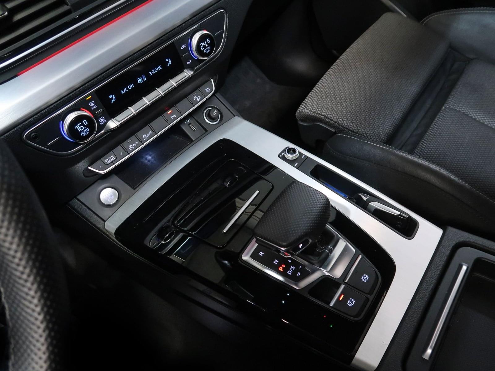 AUDI Q5 SPORTBACK BLACK LINE EDITION 40 TDI QUATTRO 204CV 45 