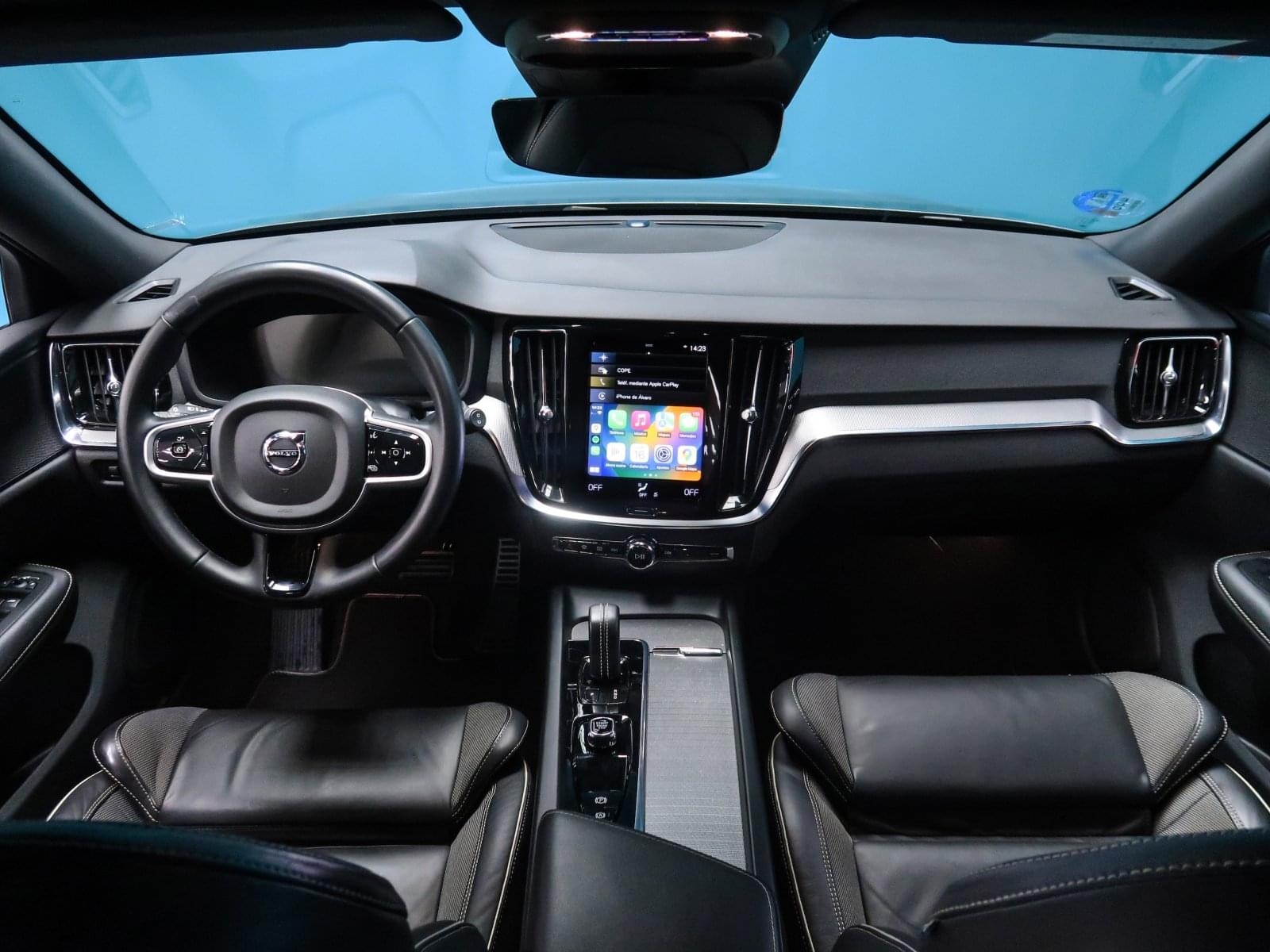 VOLVO V60 2.0 B4 R DESIGN AUTO 197CV 18 