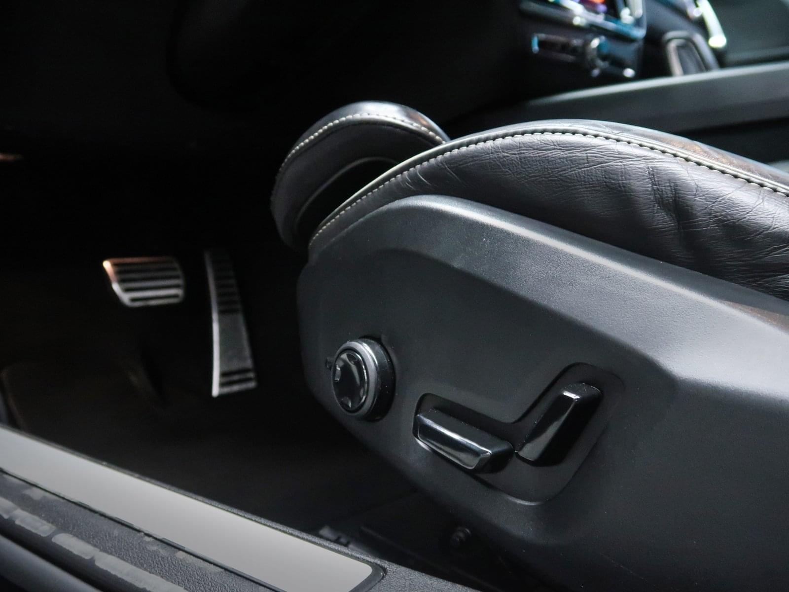 VOLVO V60 2.0 B4 R DESIGN AUTO 197CV 31 