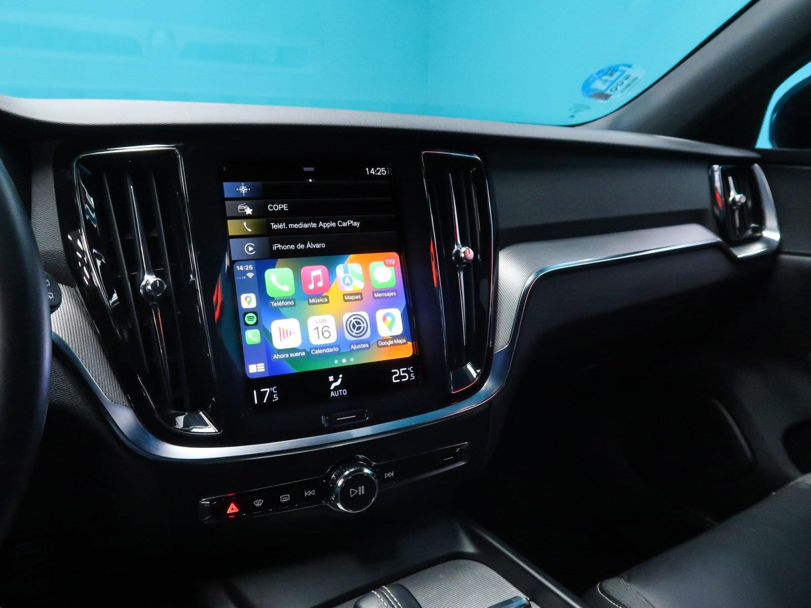 VOLVO V60 2.0 B4 R DESIGN AUTO 197CV 37 