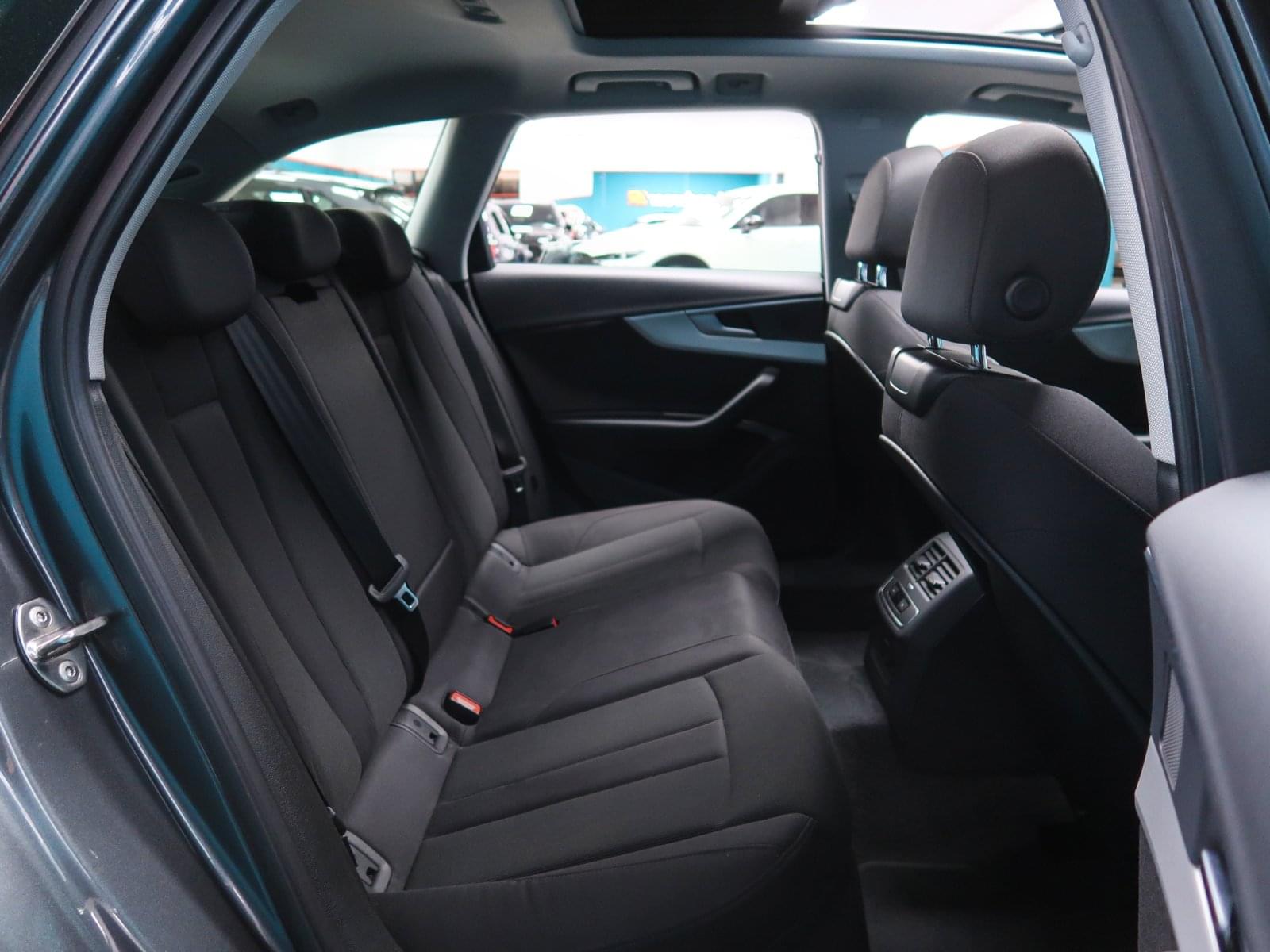 AUDI A4 AVANT S LINE 35 TDI 163CV S TRONIC 33 