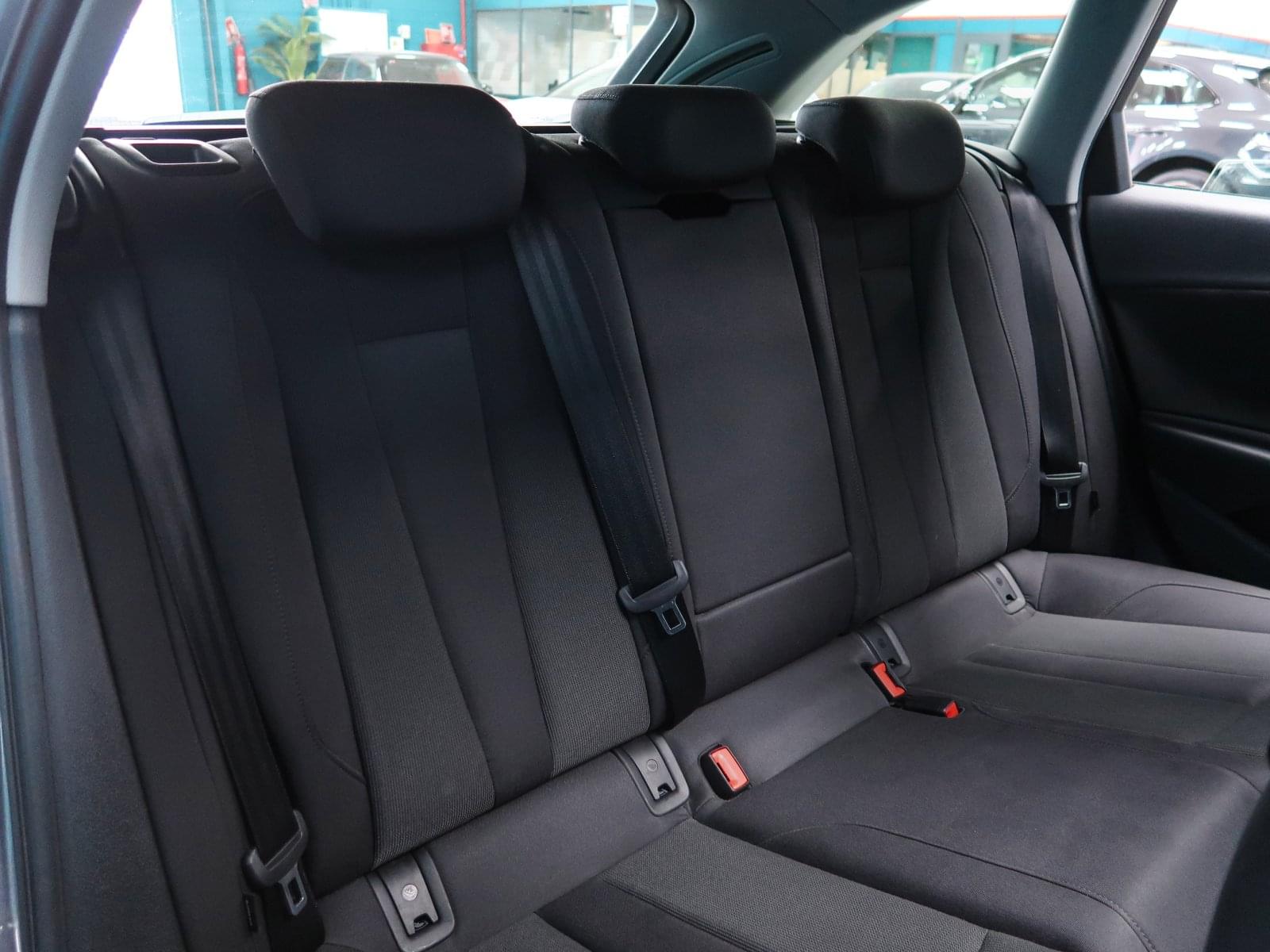 AUDI A4 AVANT S LINE 35 TDI 163CV S TRONIC 34 