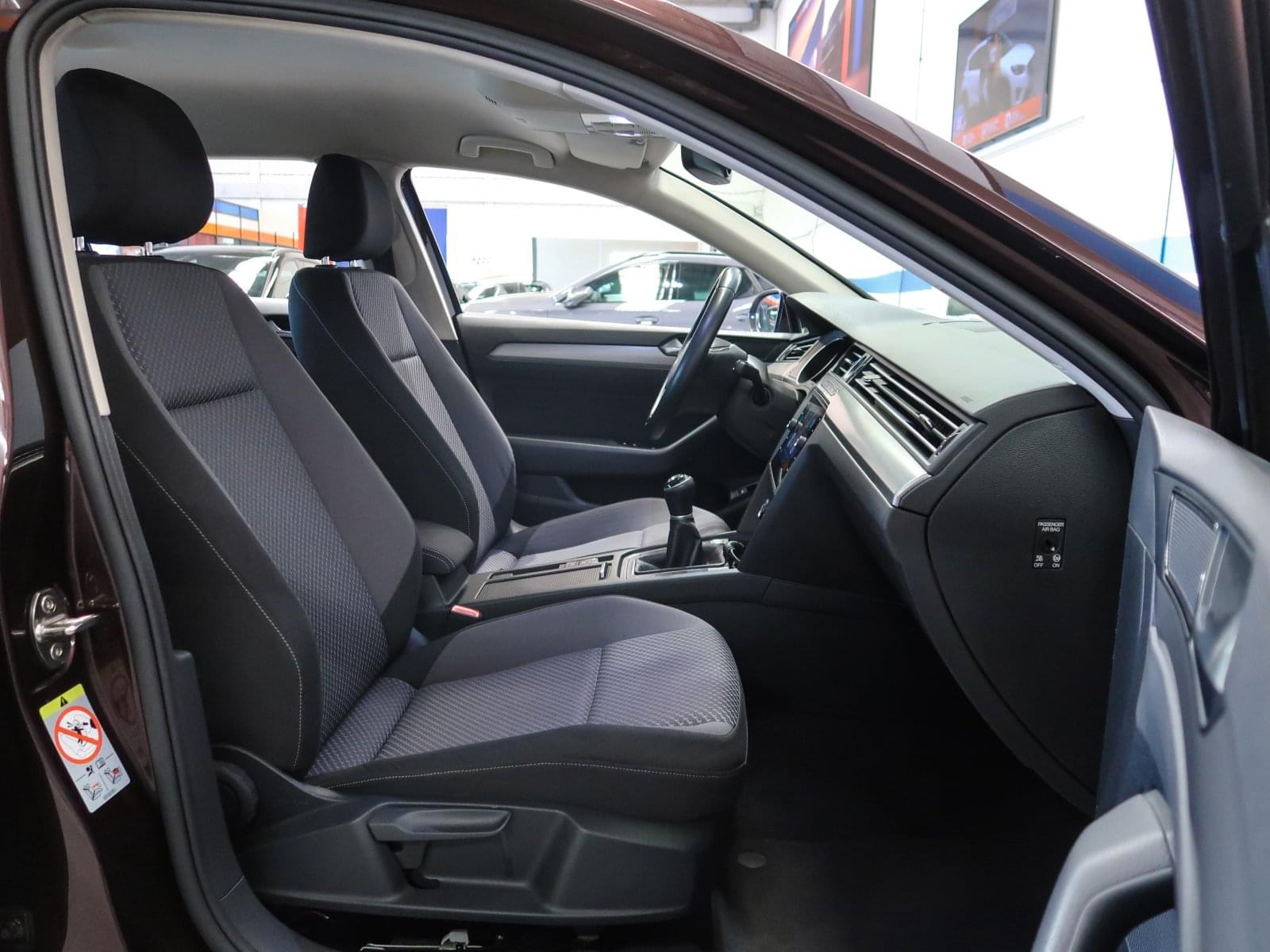 VOLKSWAGEN PASSAT 2.0 TDI VARIANT 150 CV 23 