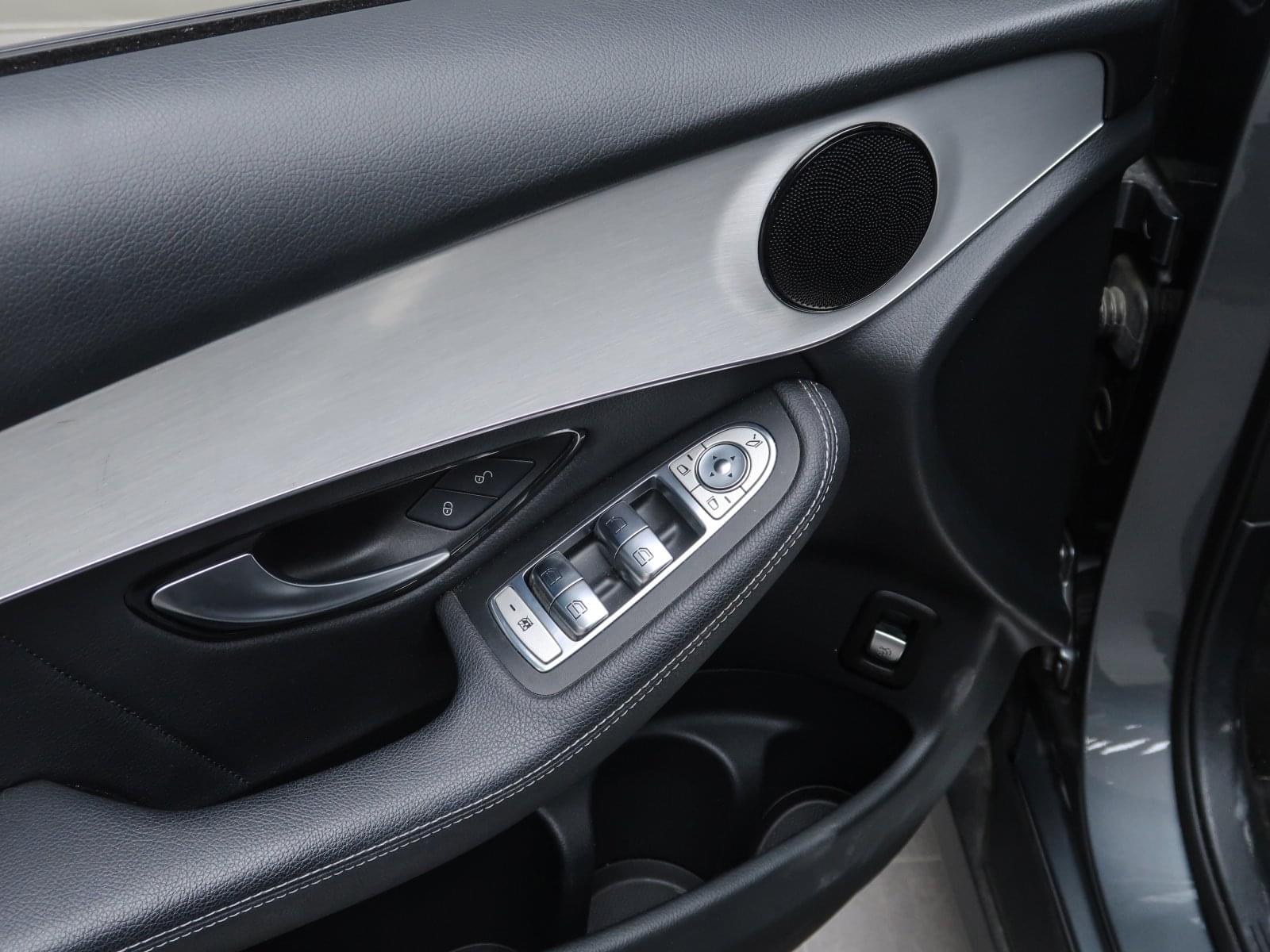 MERCEDES-BENZ GLC 220D 4MATIC 26