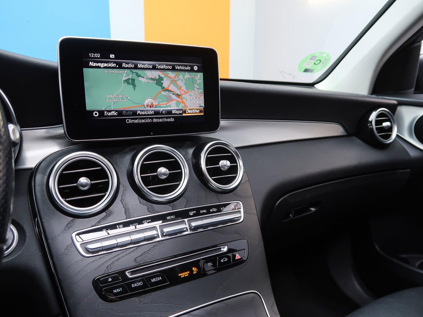 MERCEDES-BENZ GLC 220D 4MATIC 33