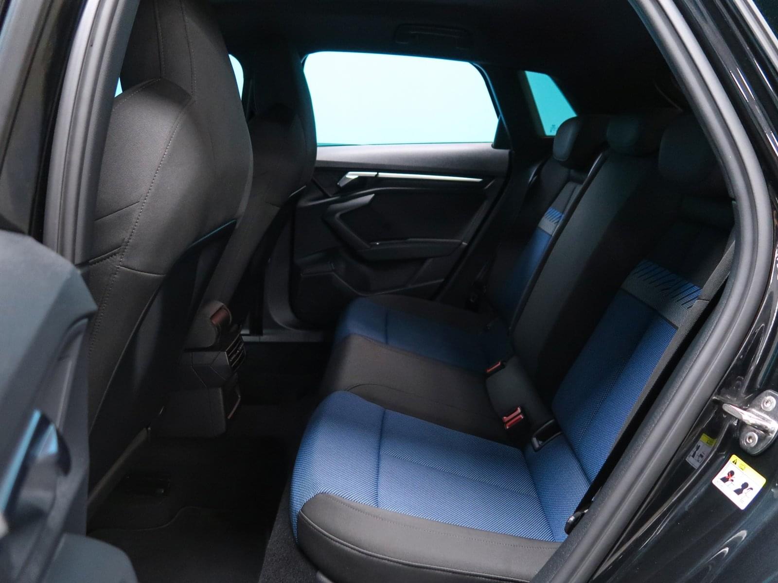 AUDI A3 SPORTBACK BLACK LINE 35 TFSI 150CV 25