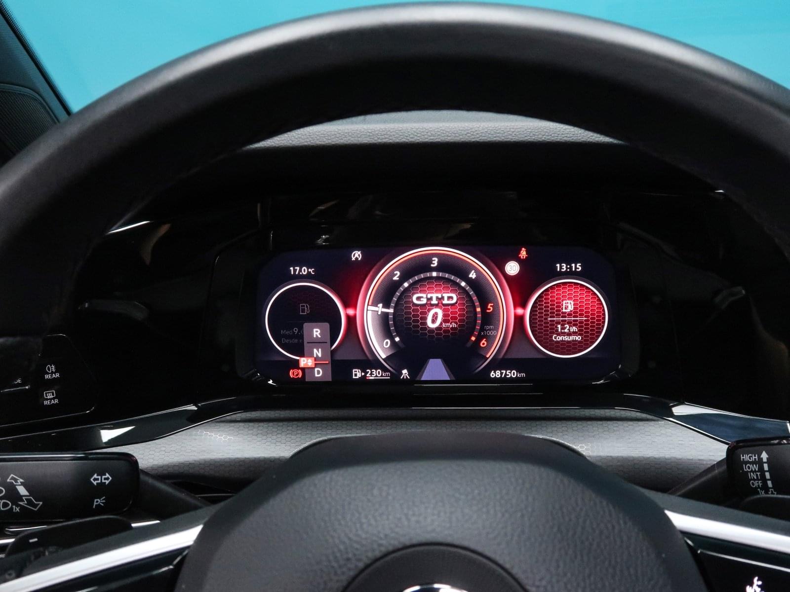 VOLKSWAGEN GOLF GTD 2.0 TDI 200CV DSG 26 