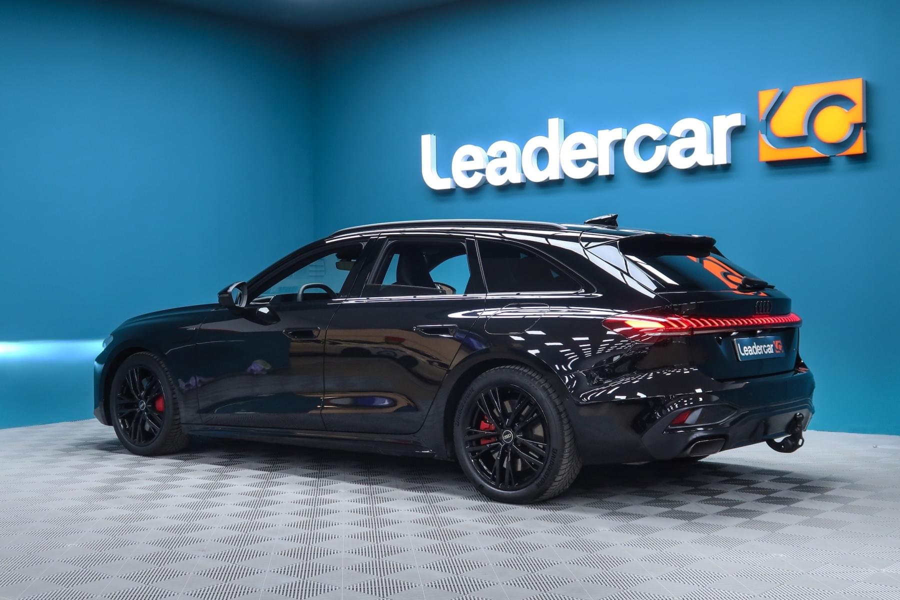 AUDI A5 AVANT 367CV TFSI e BLACK LINE 16 