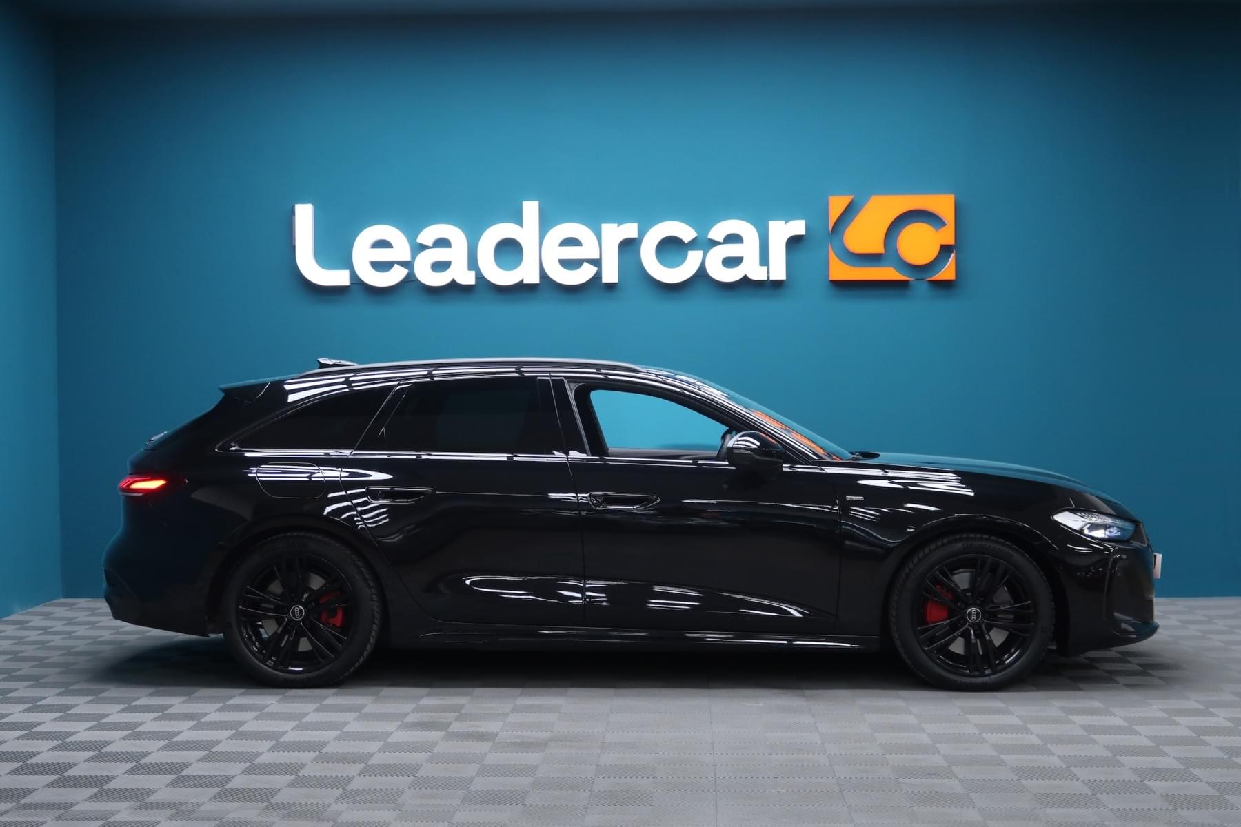 AUDI A5 AVANT 367CV TFSI e BLACK LINE 3 