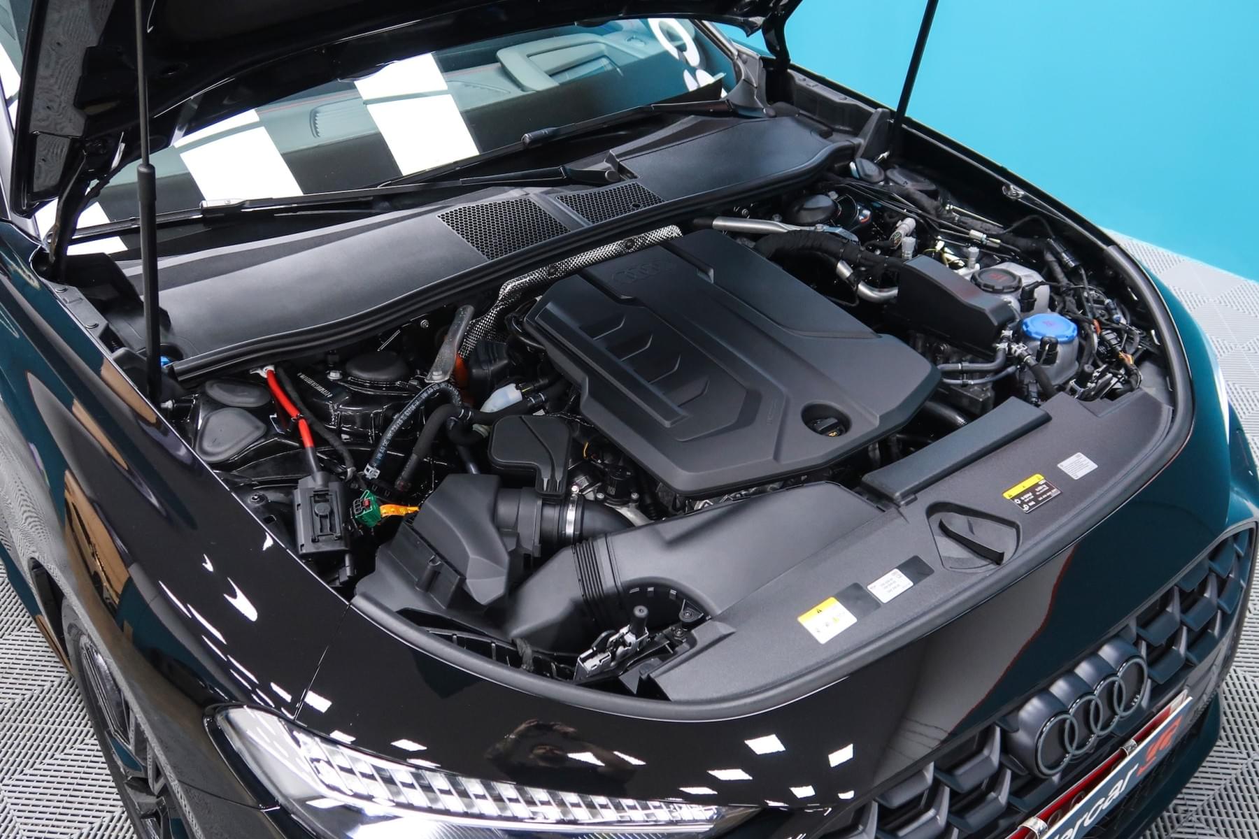 AUDI A5 AVANT 367CV TFSI e BLACK LINE 11 