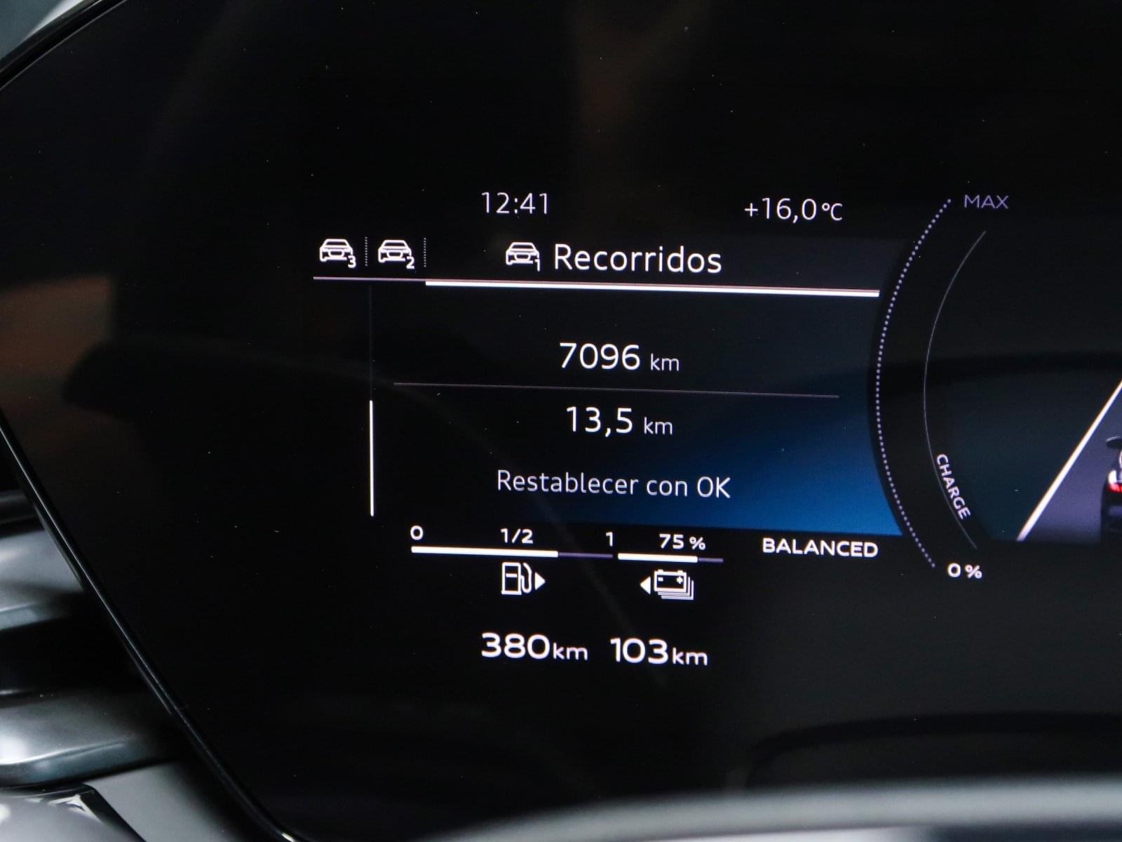 AUDI A5 AVANT 367CV TFSI e BLACK LINE 41 