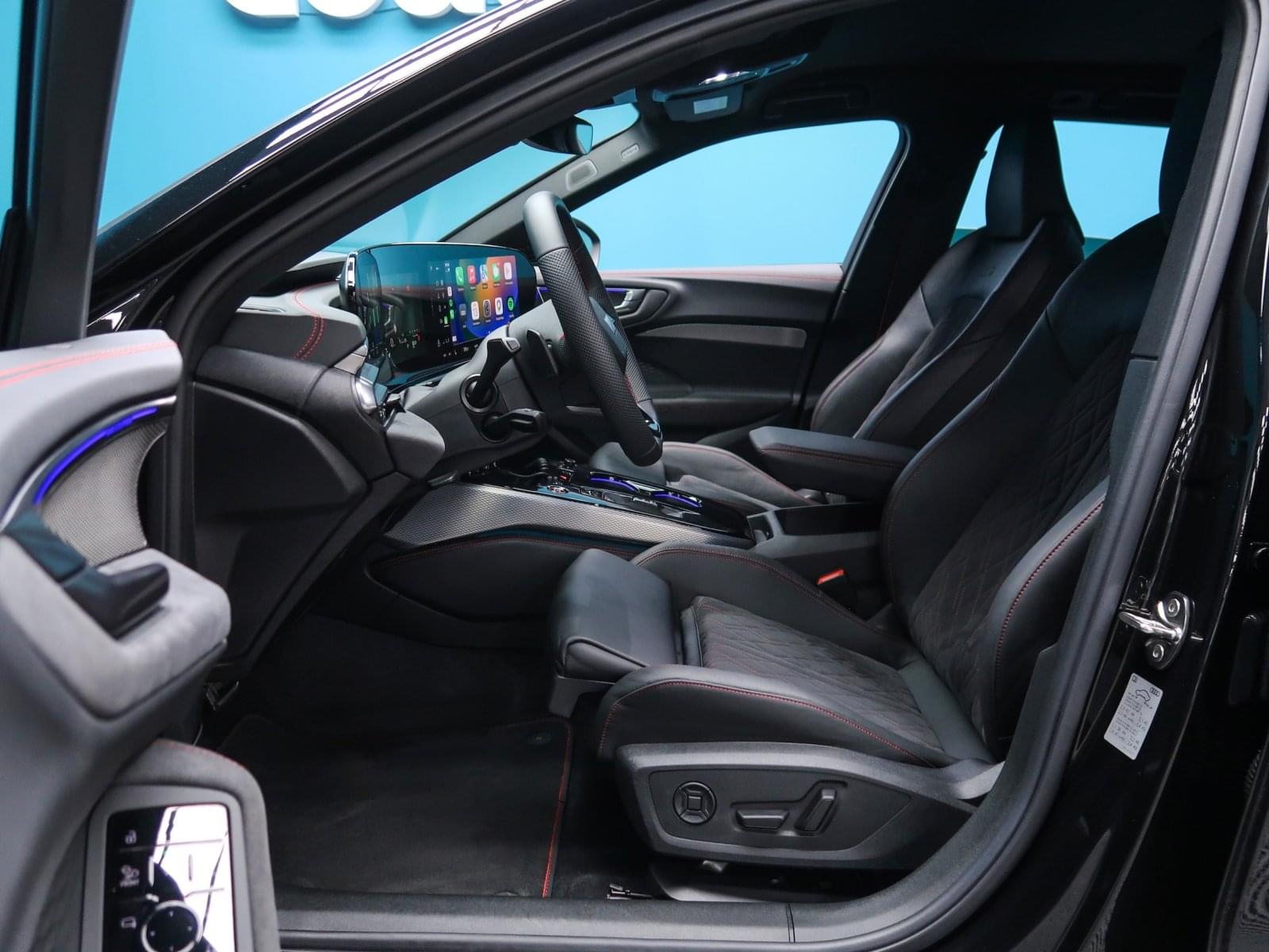 AUDI A5 AVANT 367CV TFSI e BLACK LINE 28 