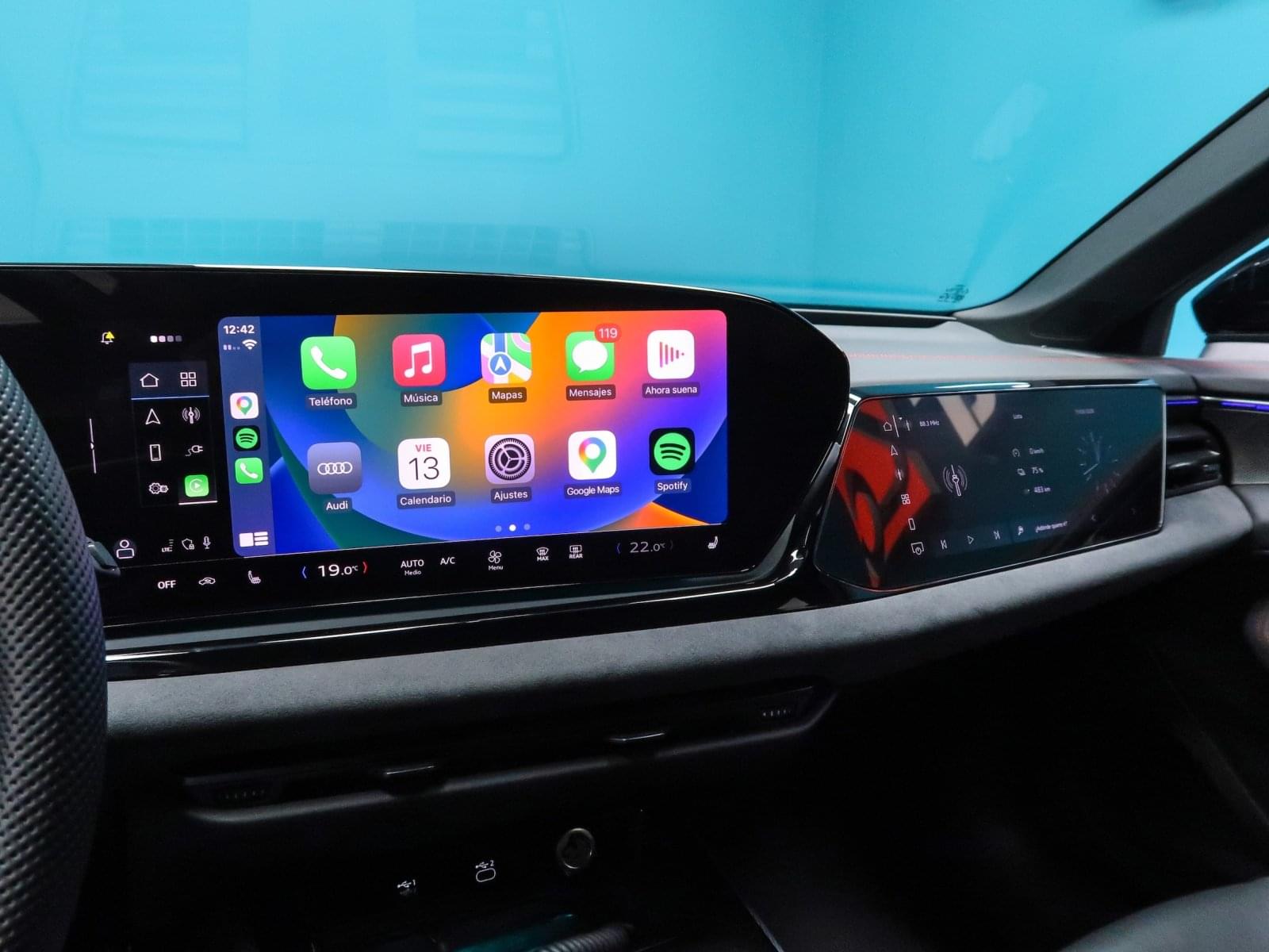 AUDI A5 AVANT 367CV TFSI e BLACK LINE 44 