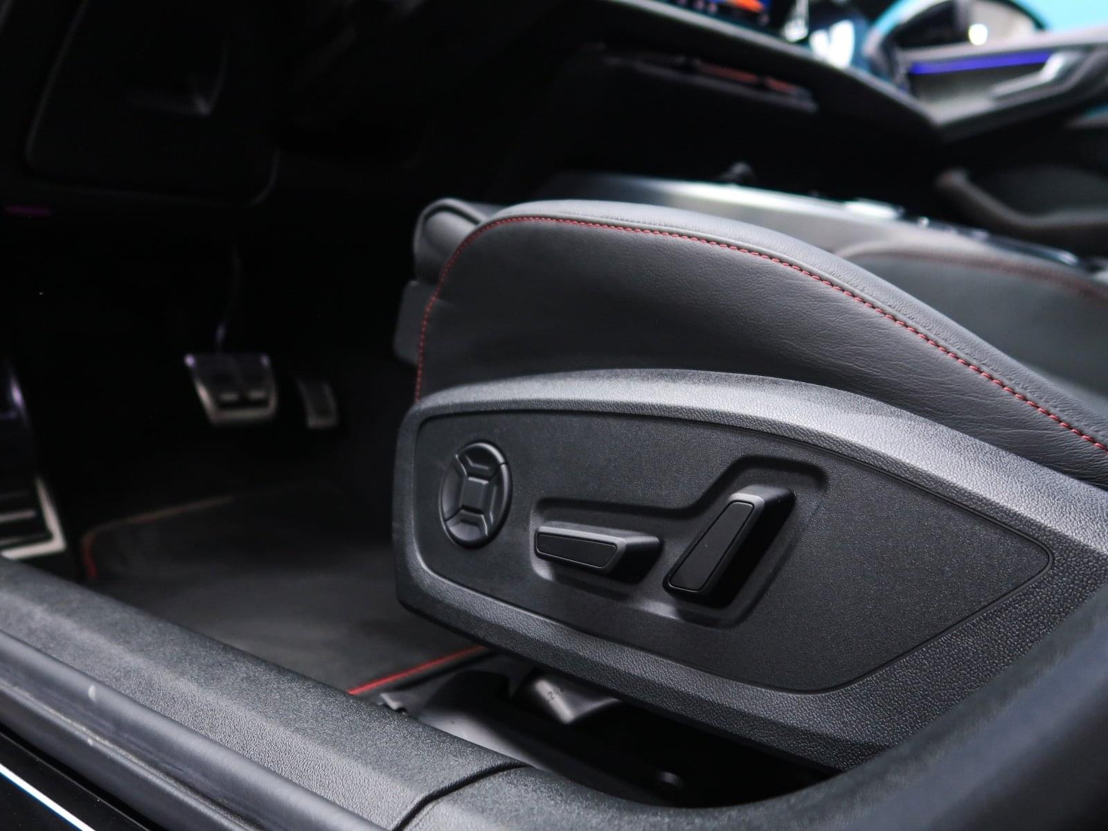 AUDI A5 AVANT 367CV TFSI e BLACK LINE 31 