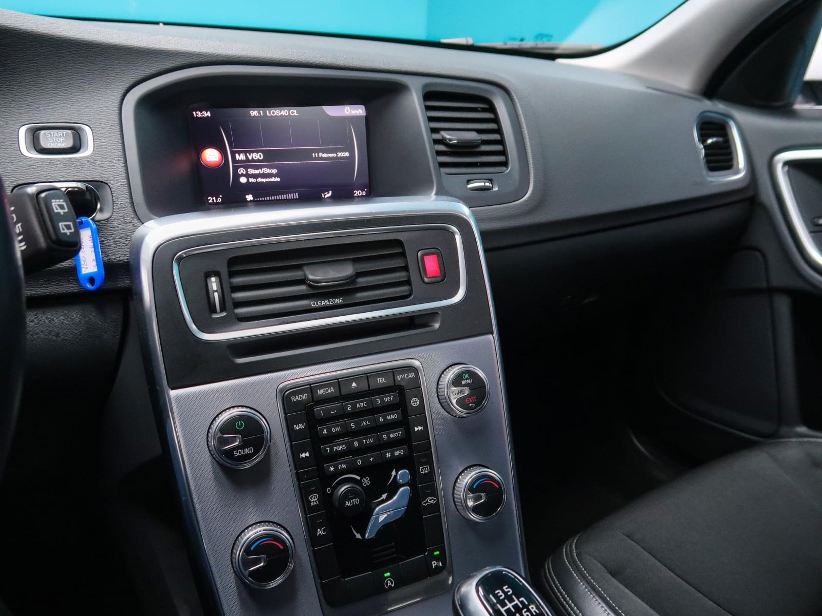 VOLVO V60 D3 MOMENTUM 150CV 33 